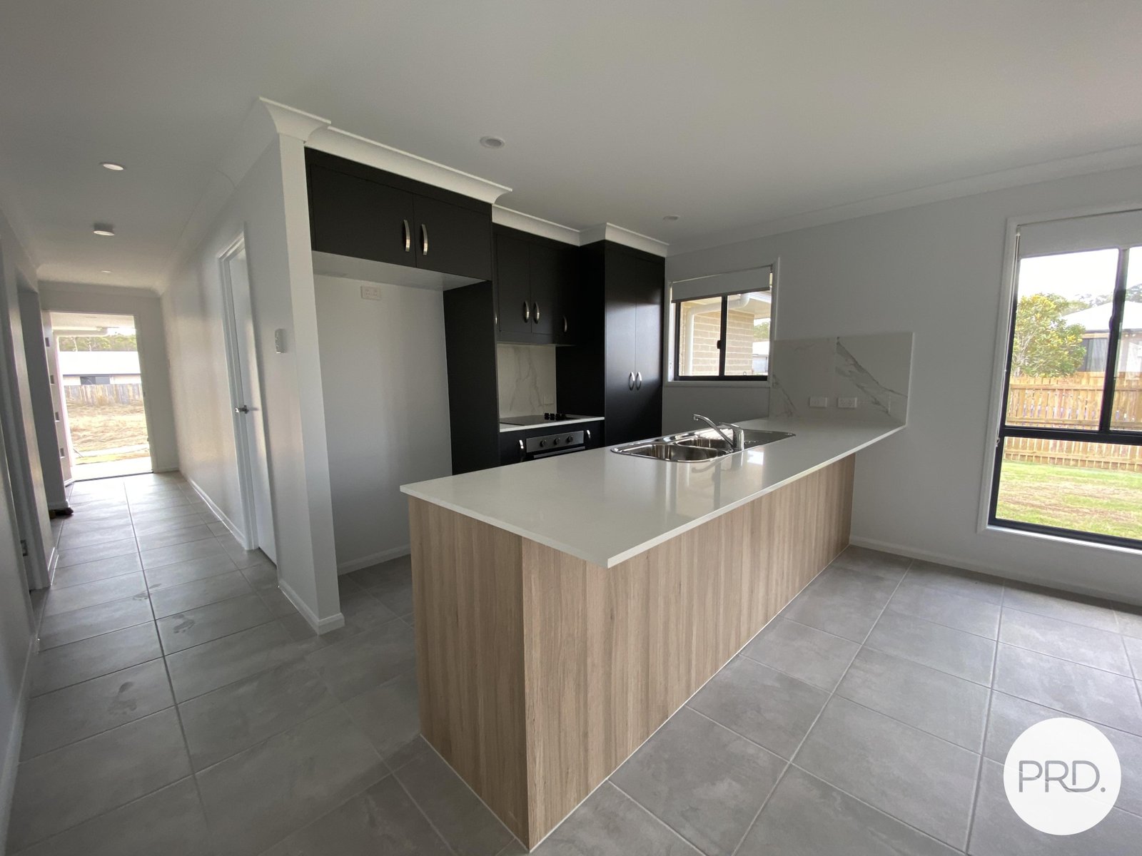 6 AVOCET Road KIRKWOOD 2