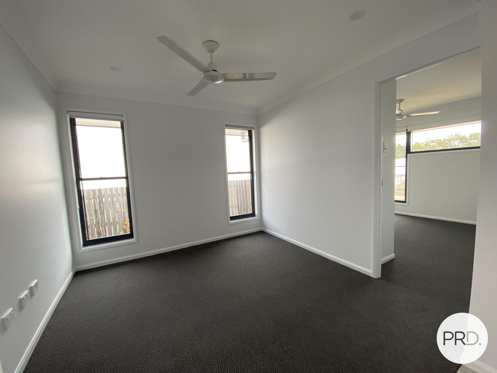 6 AVOCET Road KIRKWOOD 8
