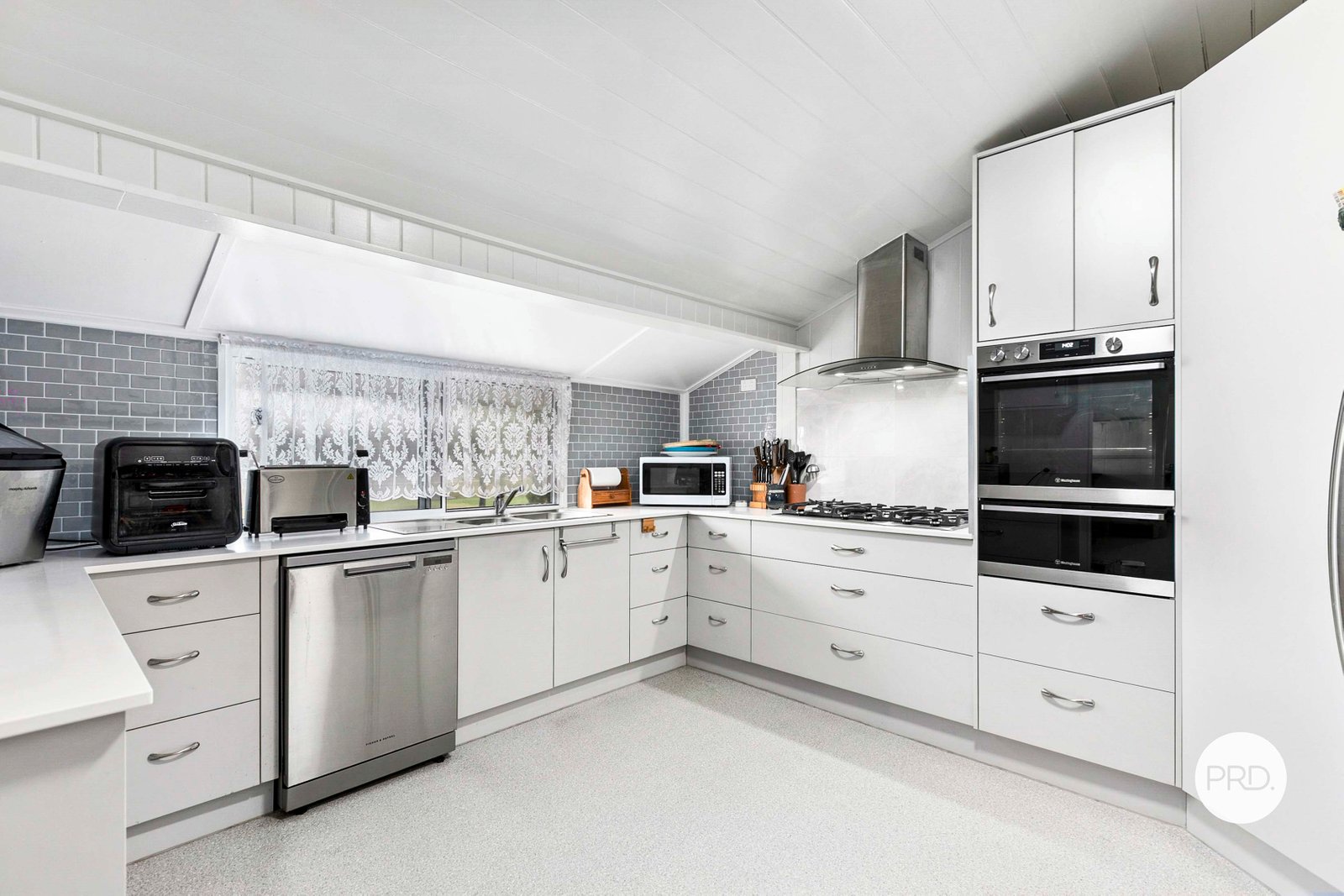 6 Avon Street MARYBOROUGH 4