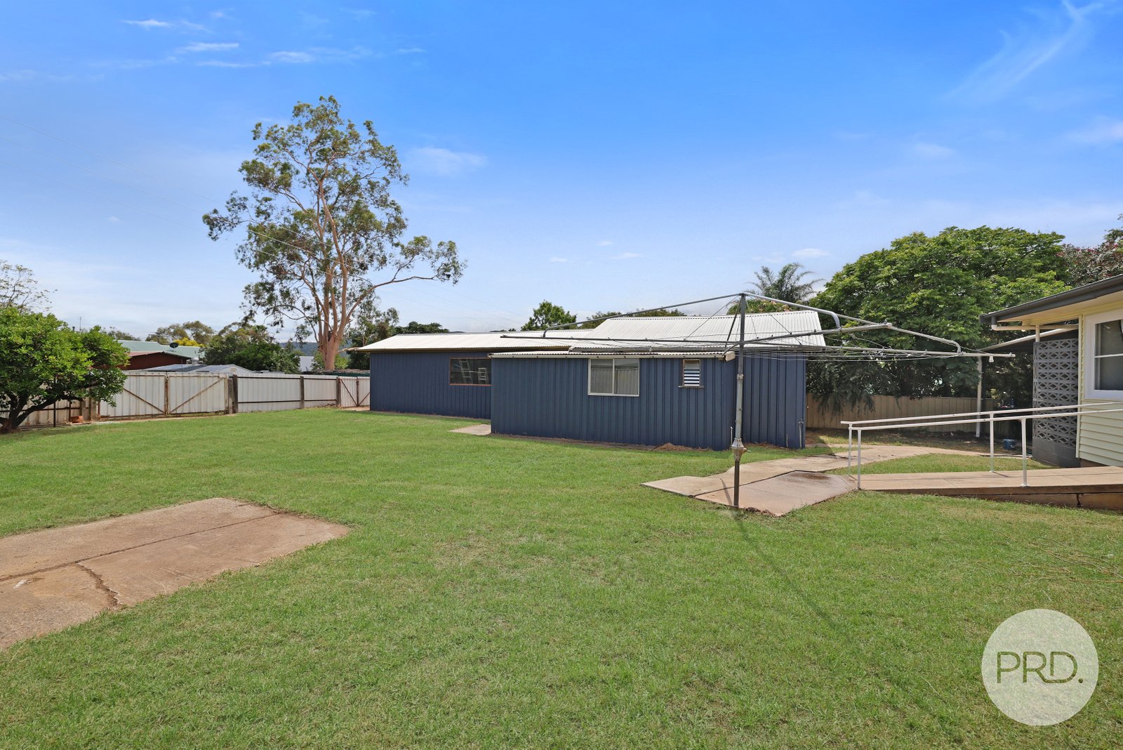 6 Baird Crescent TAMWORTH 15
