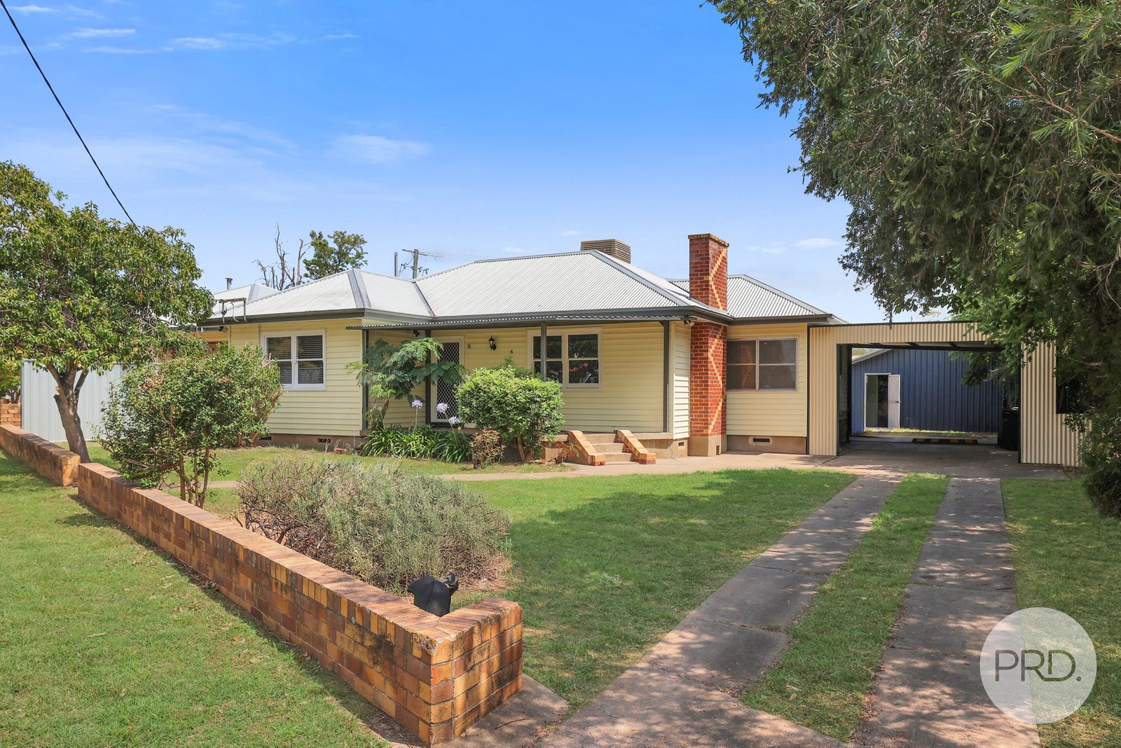 6 Baird Crescent TAMWORTH 19