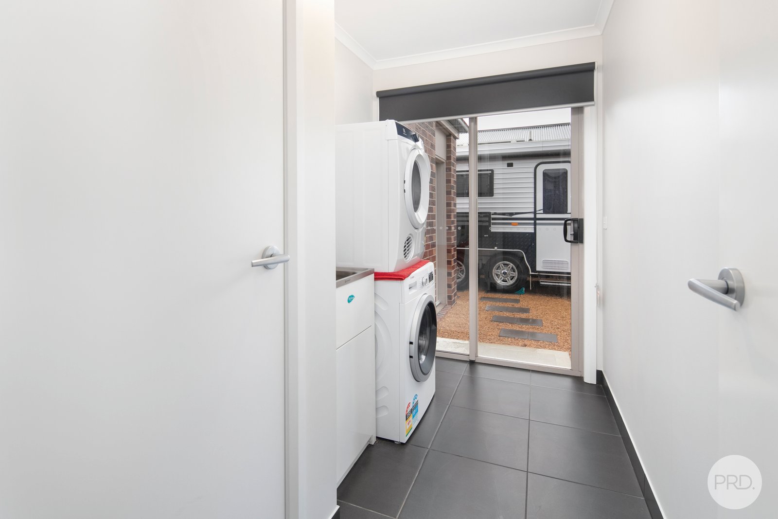 6 Banff Road WINTER VALLEY 9