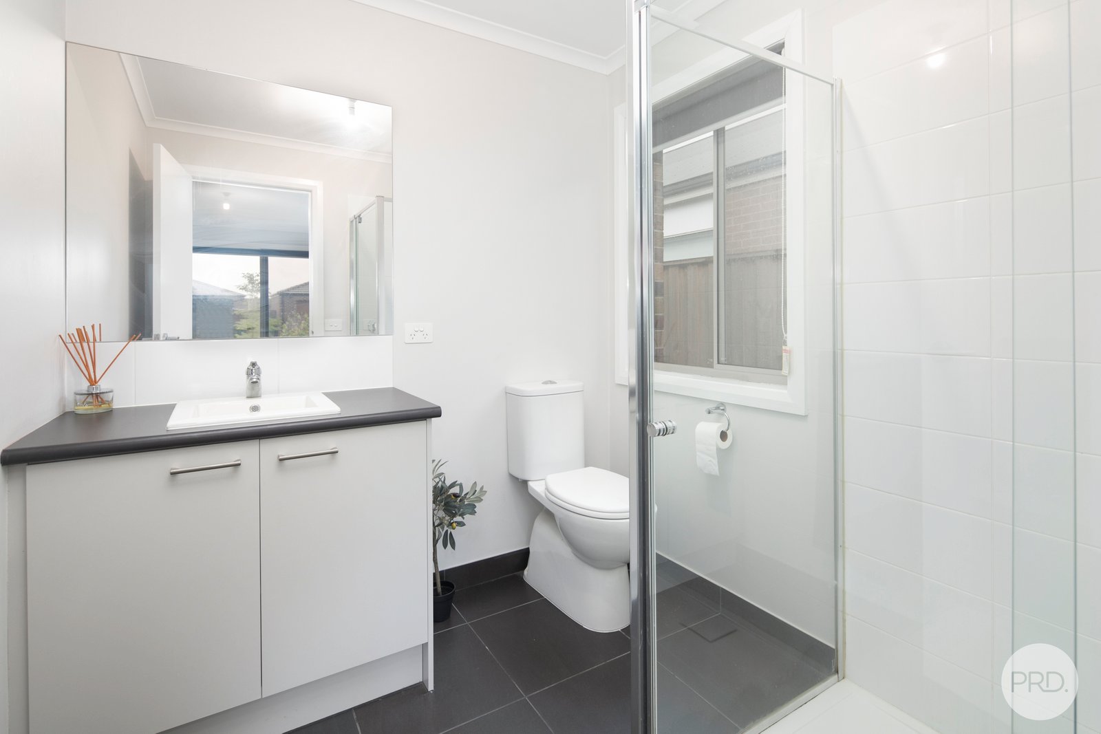 6 Banff Road WINTER VALLEY 8