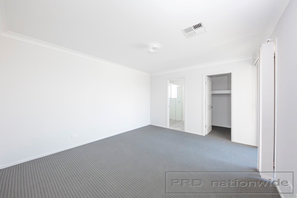 6 Barbara Court RUTHERFORD 5