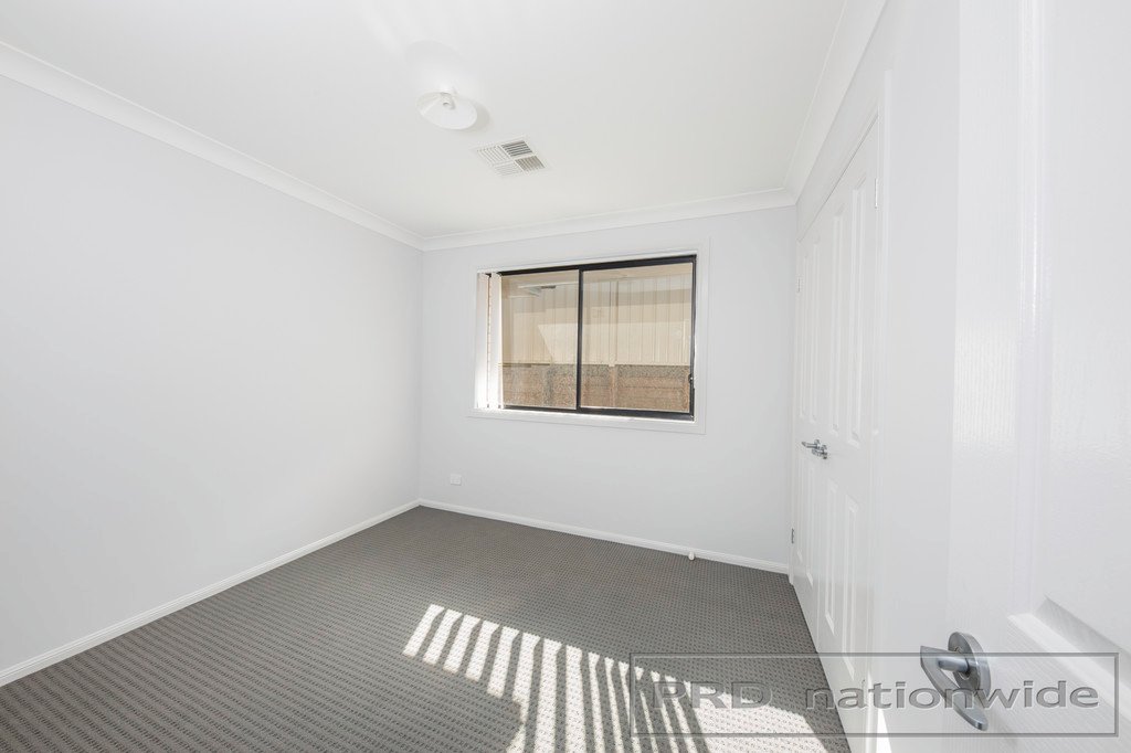 6 Barbara Court RUTHERFORD 7