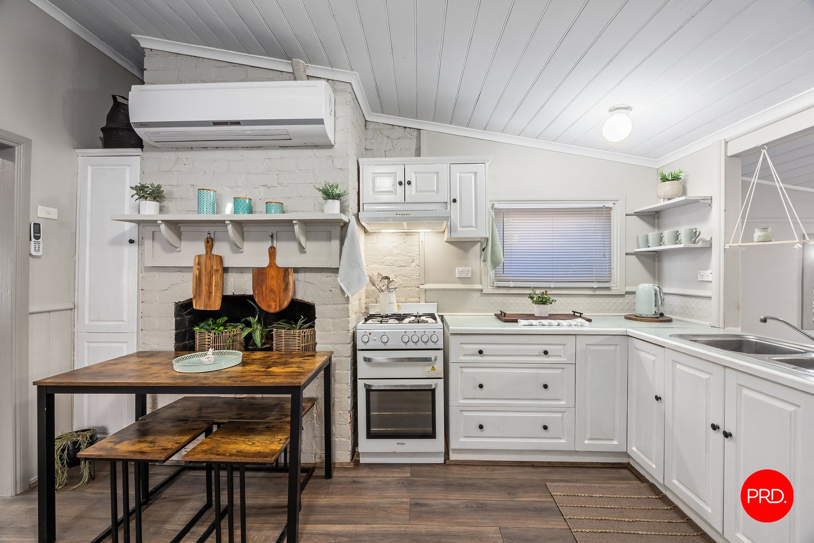 6 Barrell Street EAGLEHAWK 6