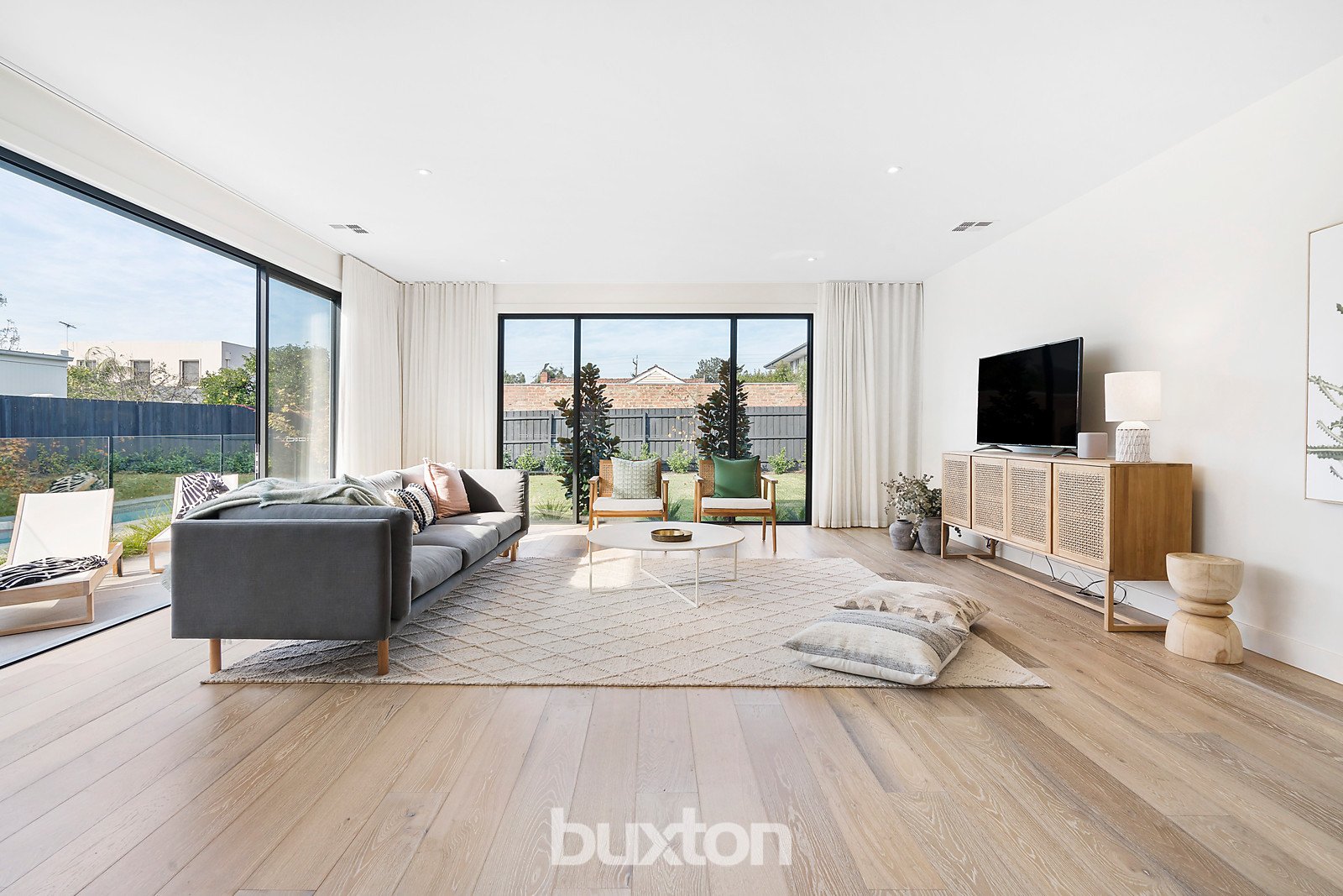 Gallery: 6 Bateman Street