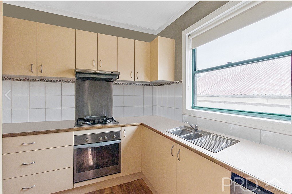 6 Batlow Avenue BATLOW 1