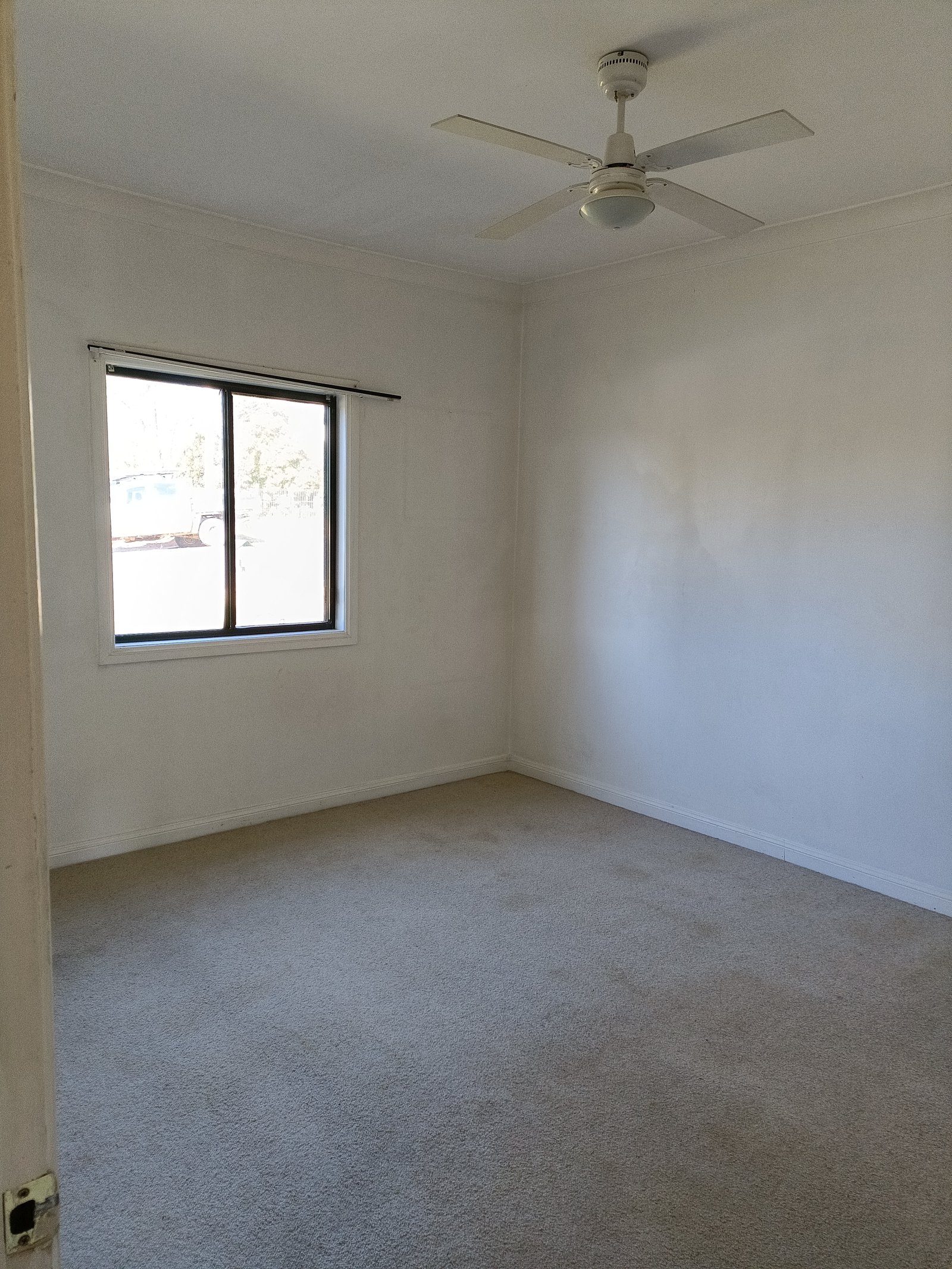 6 Batlow Avenue BATLOW 5