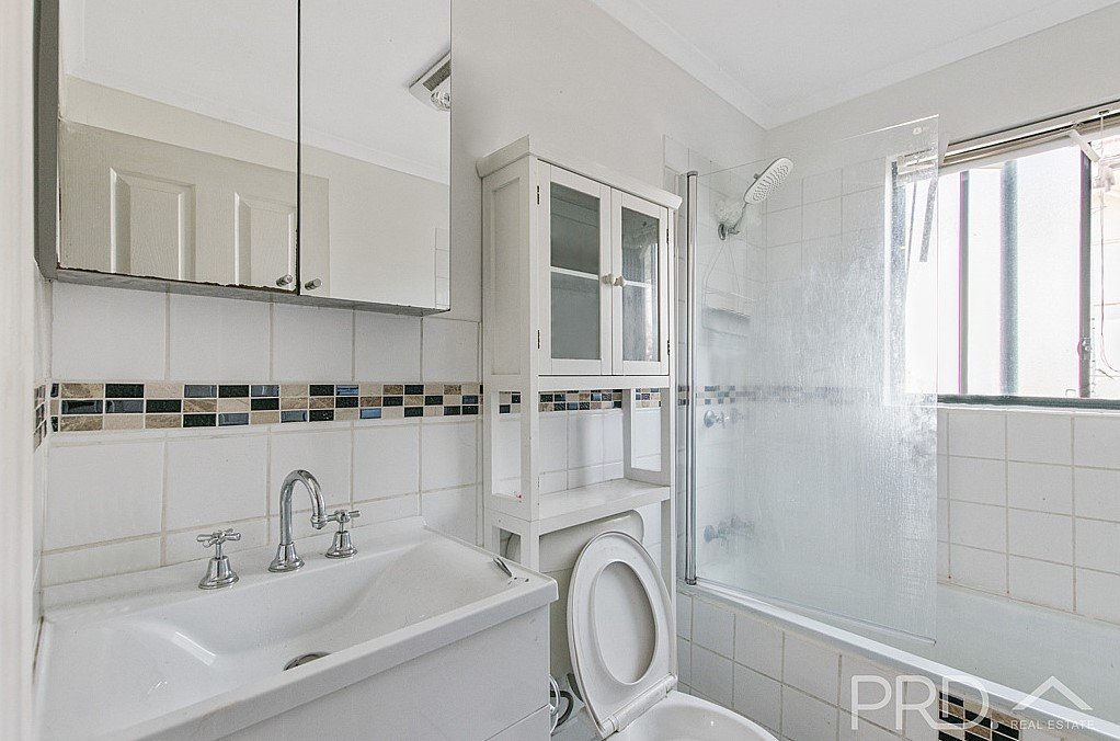6 Batlow Avenue BATLOW 9