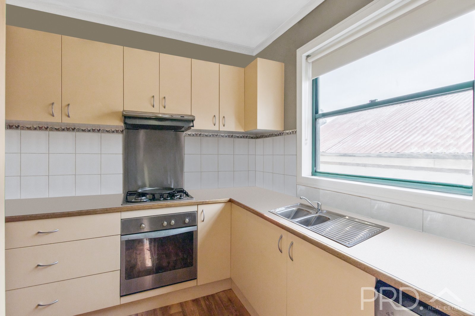 6 Batlow Avenue BATLOW 2