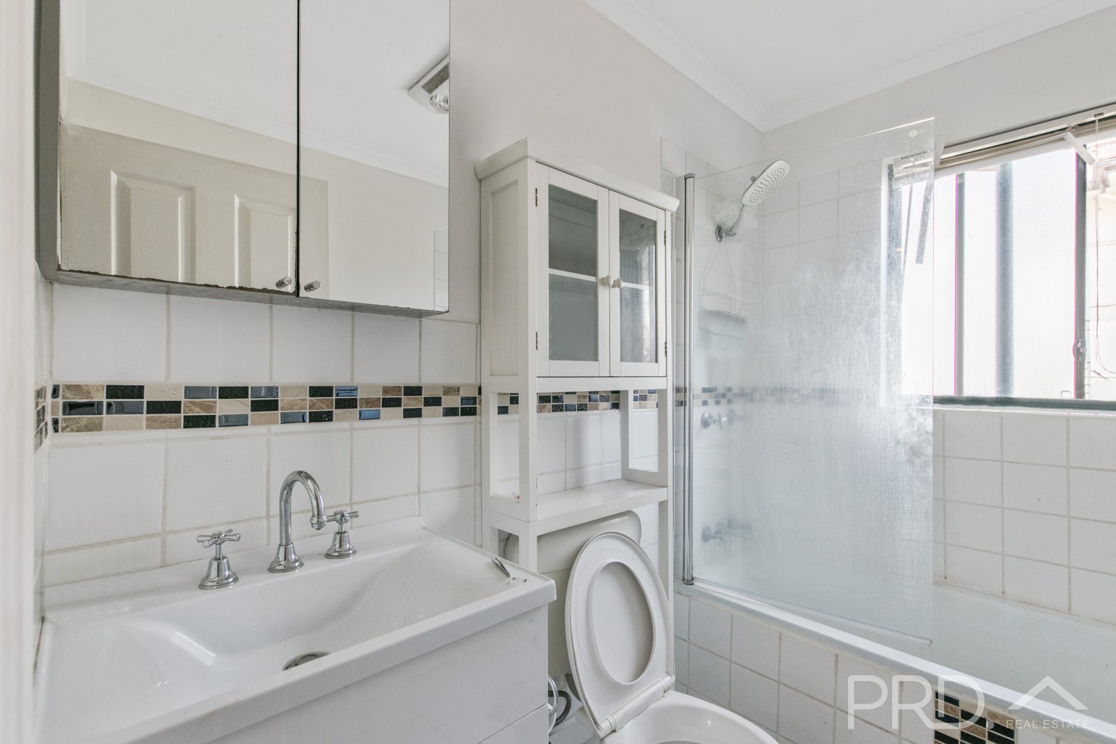 6 Batlow Avenue BATLOW 7