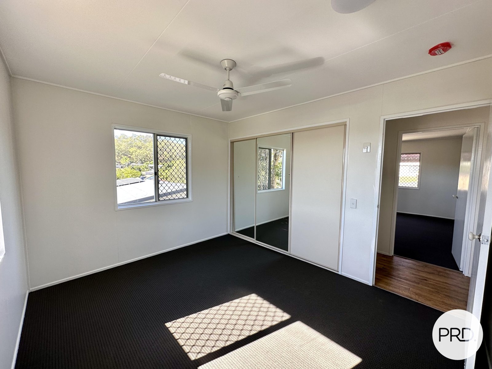 6 Beale Street WEST GLADSTONE 10