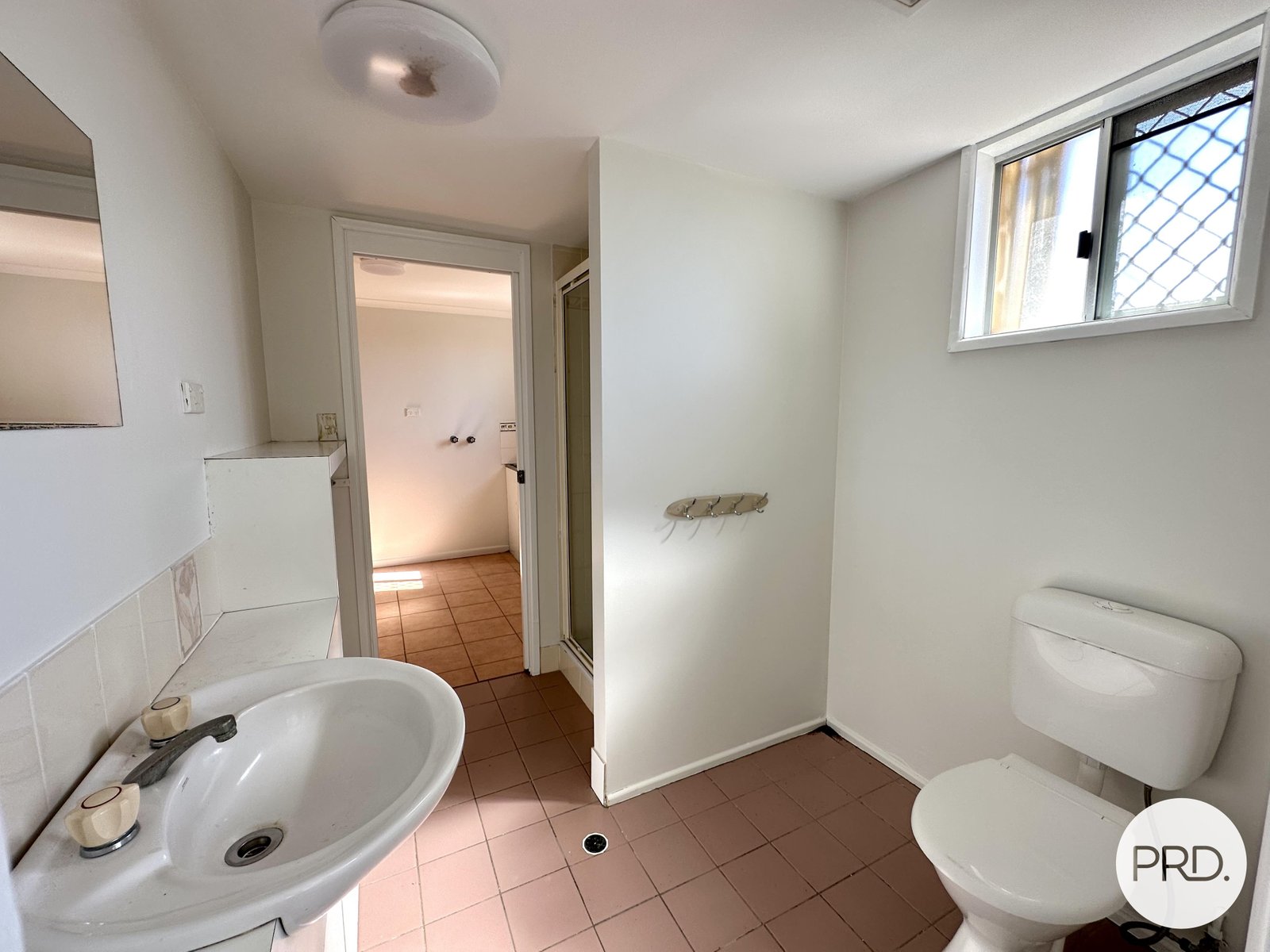 6 Beale Street WEST GLADSTONE 18