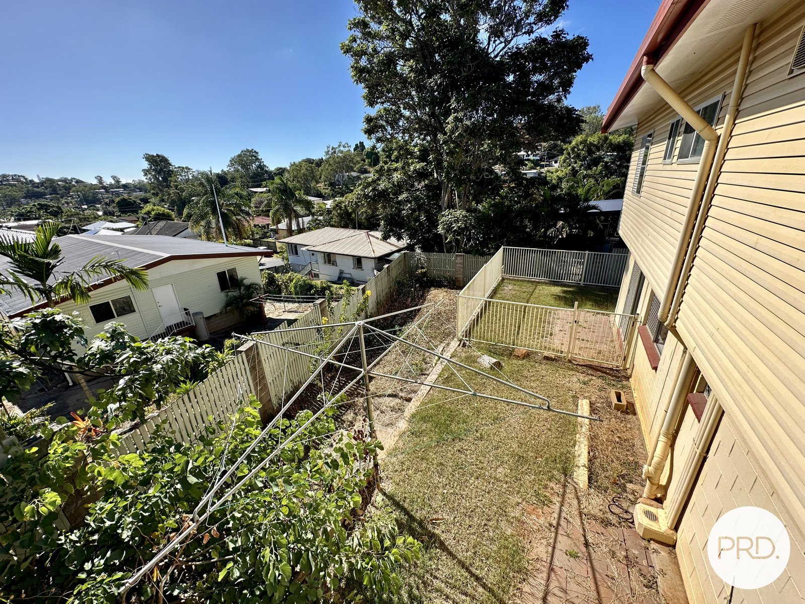 6 Beale Street WEST GLADSTONE 27