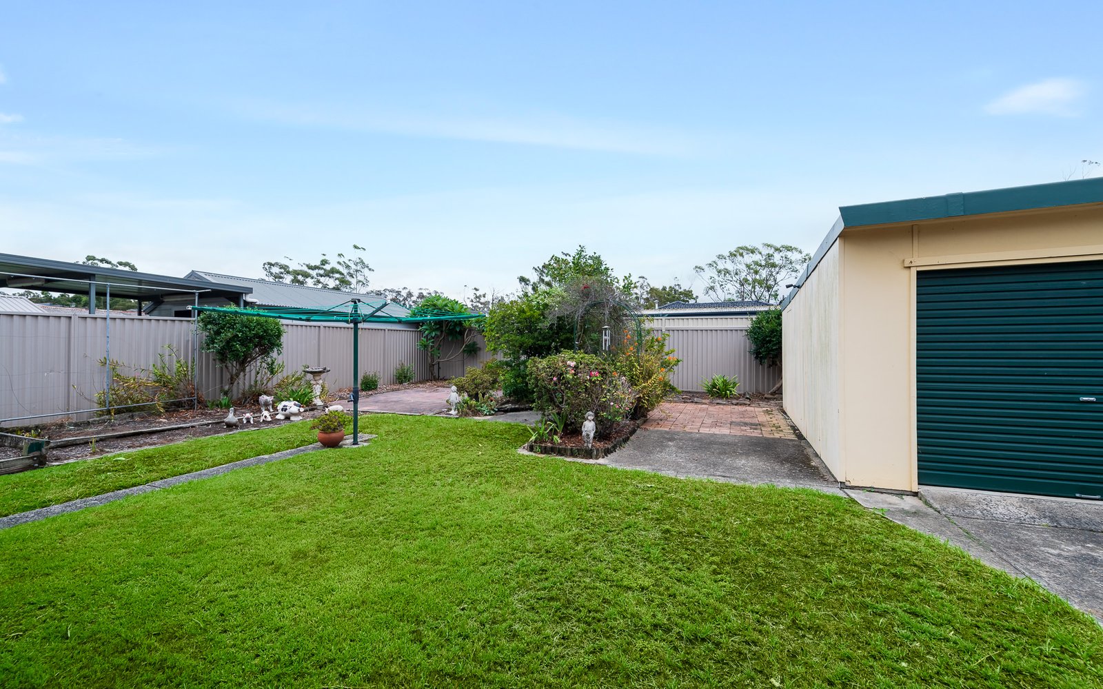 6 Beatham Place MILPERRA 8