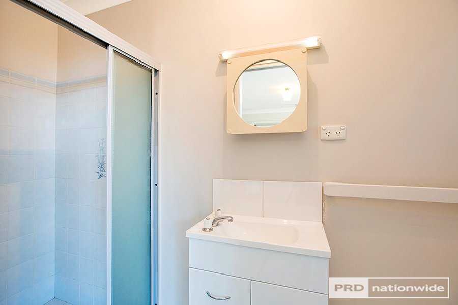 6 Beattie Boulevard TAMWORTH 8
