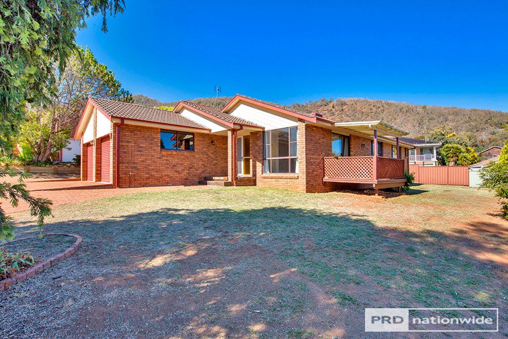 6 Beattie Boulevard TAMWORTH 10