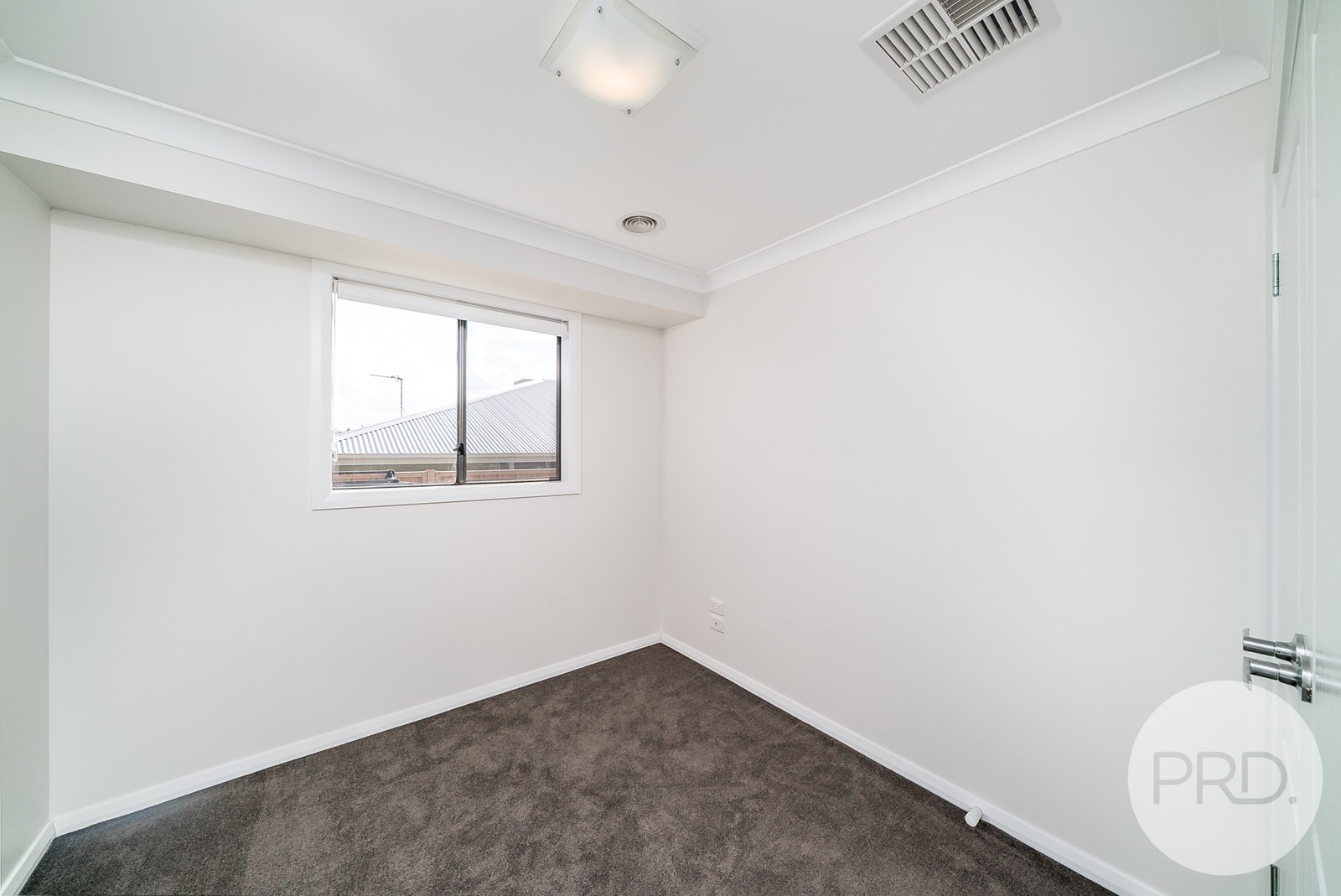 6 Beaurepaire Street BOOROOMA 8
