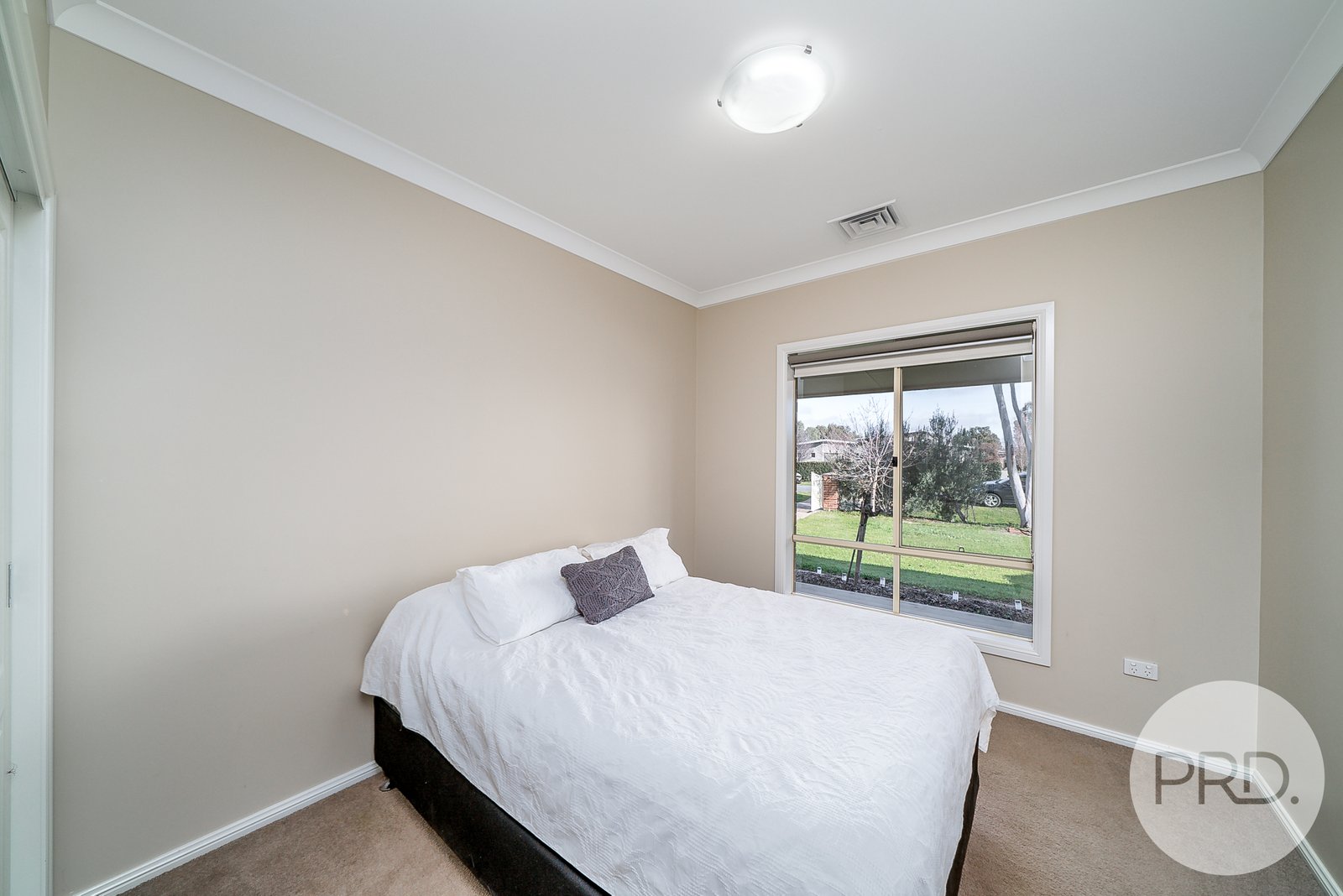 6 Bell Gum Place LAKE ALBERT 22