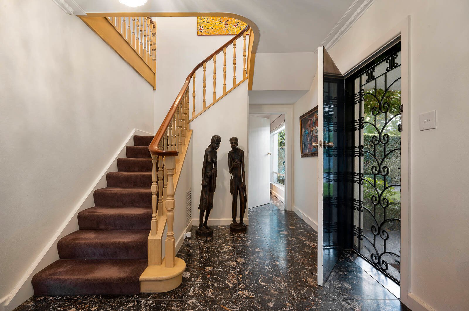 Real Estate and Property in 6 Bellaire Court, Toorak, VIC