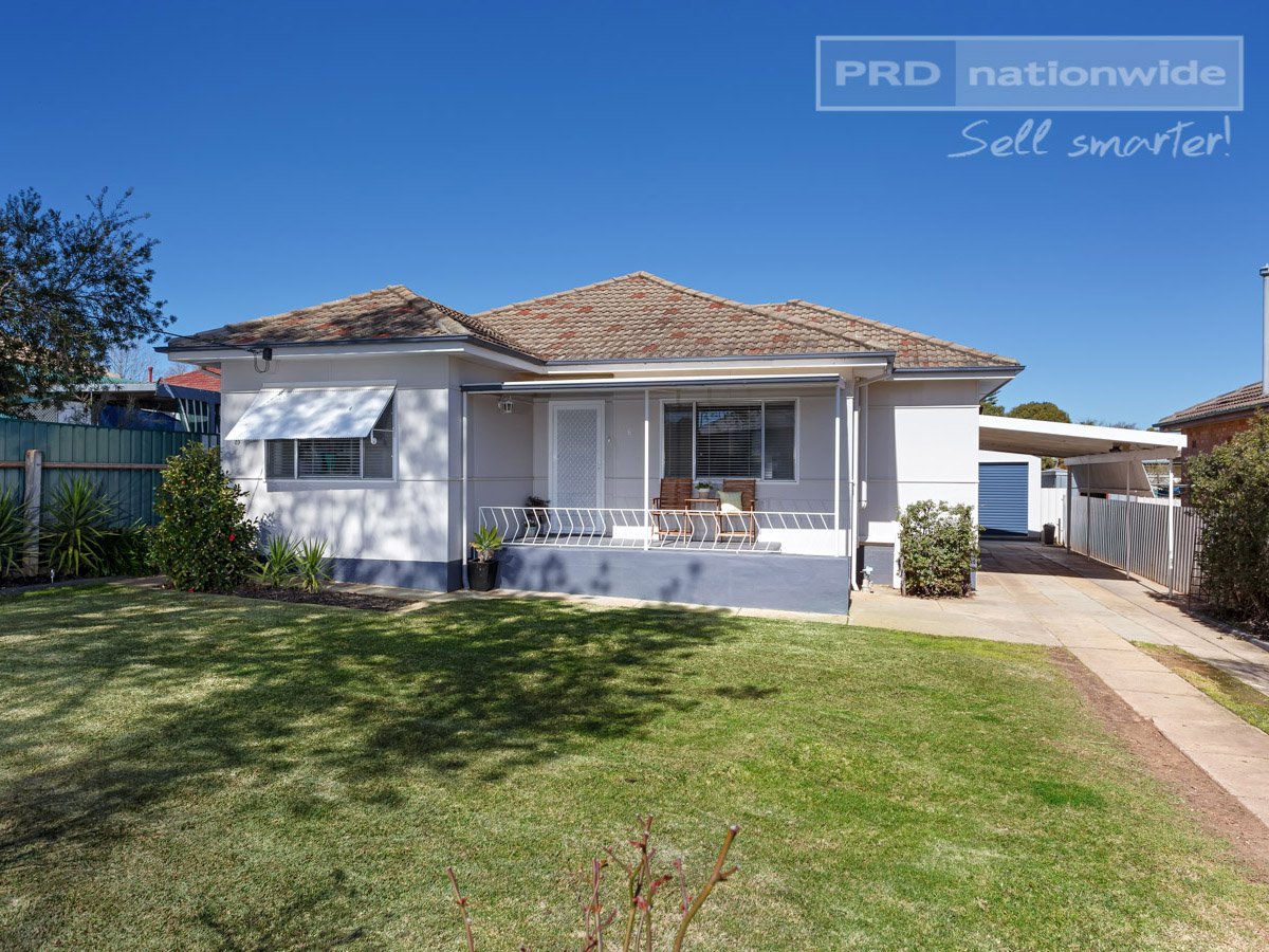 6 Beltana Avenue MOUNT AUSTIN 2