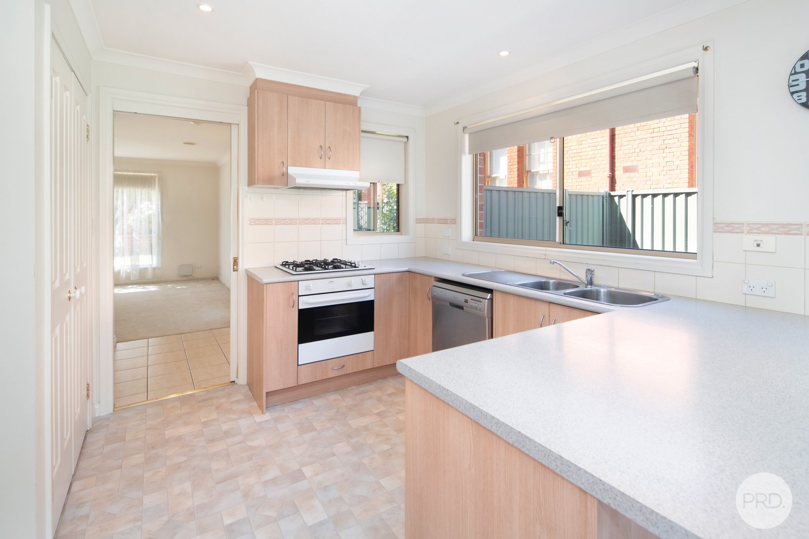 6 Bentley Place BALLARAT EAST 3