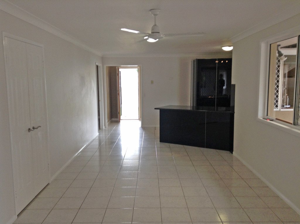 6 Bergamont Street ELANORA 3