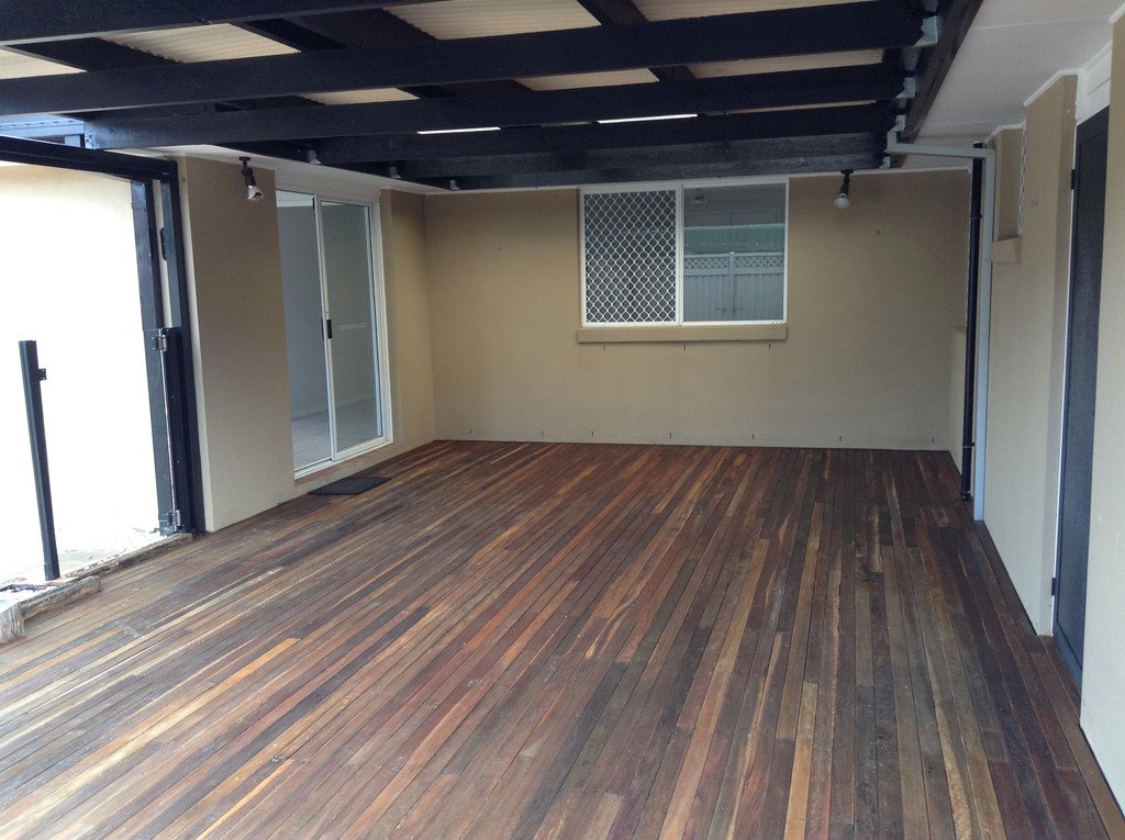 6 Bergamont Street ELANORA 6