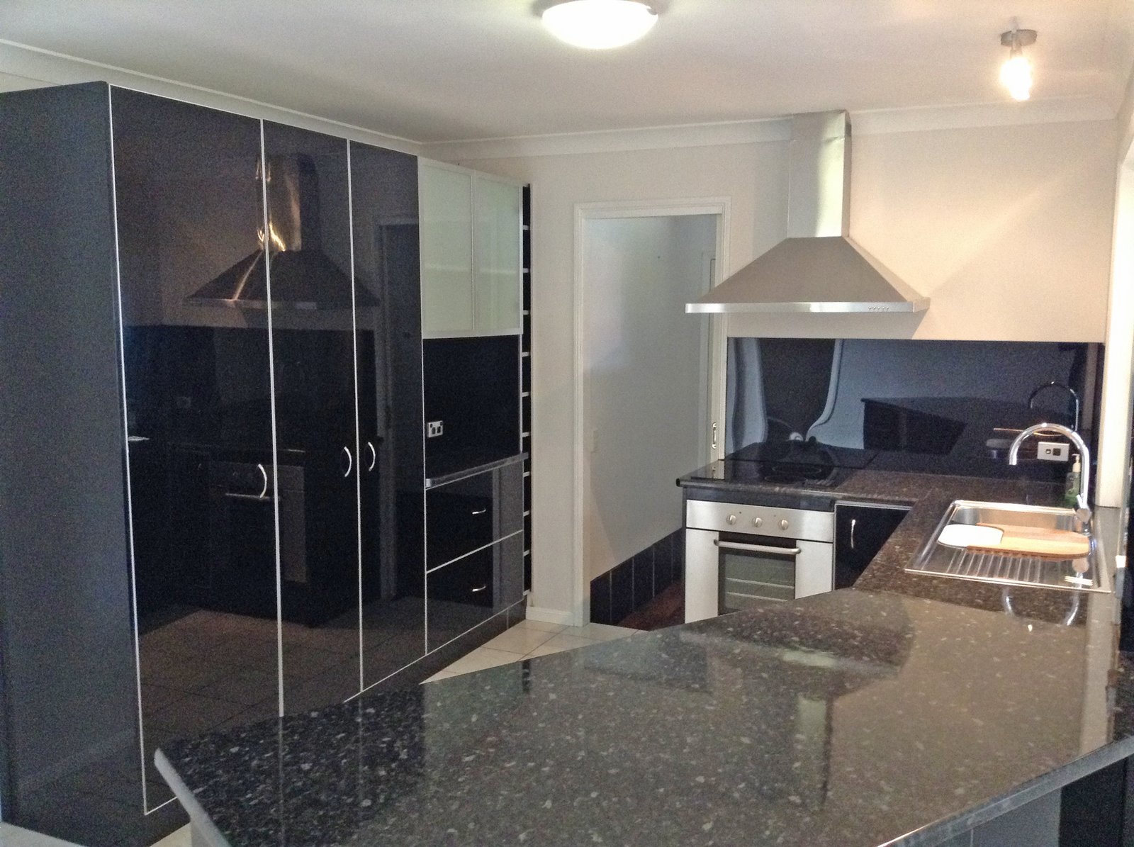 6 Bergamont Street ELANORA 10