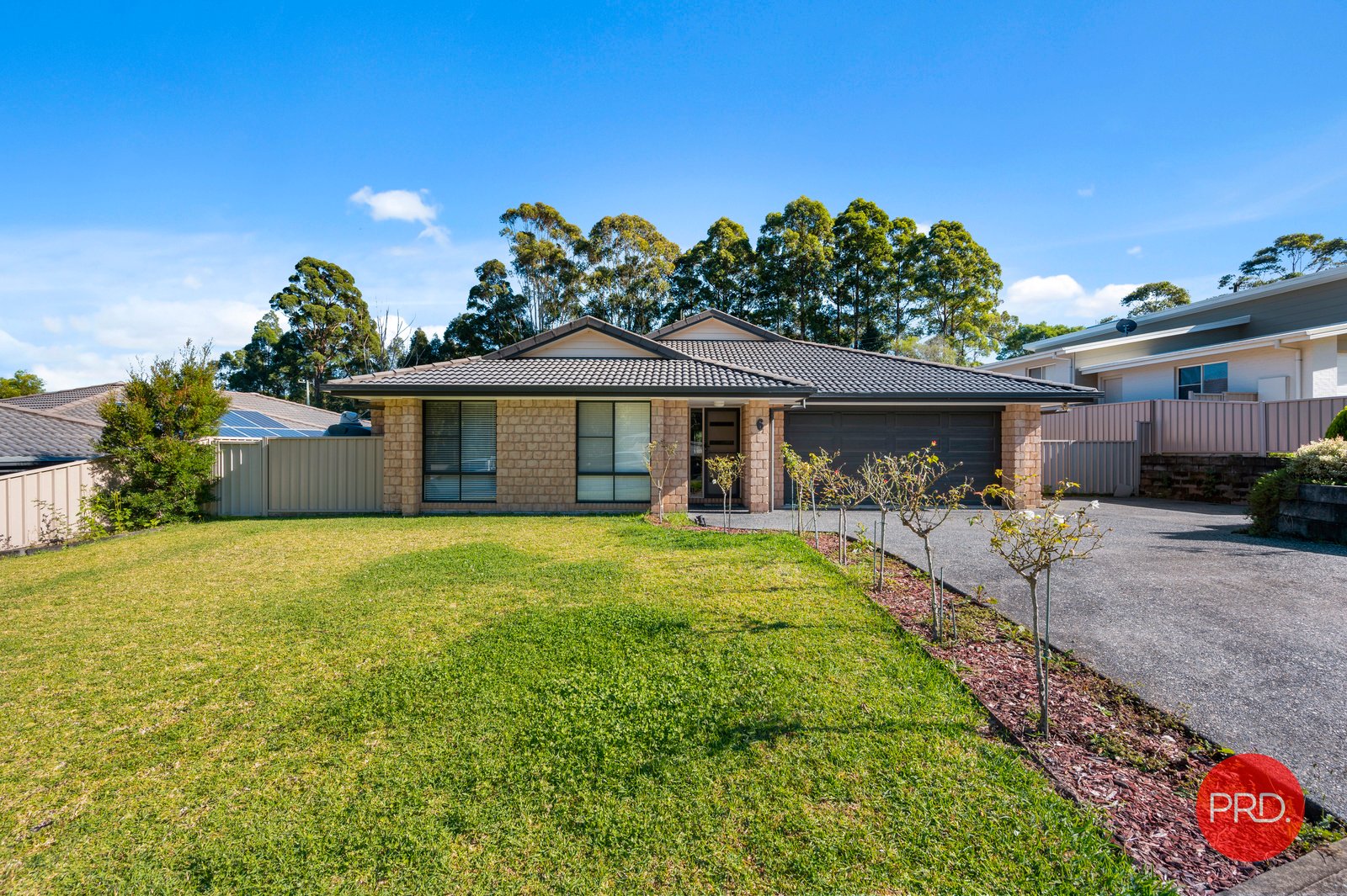 6 Berkeley Drive BONVILLE 1