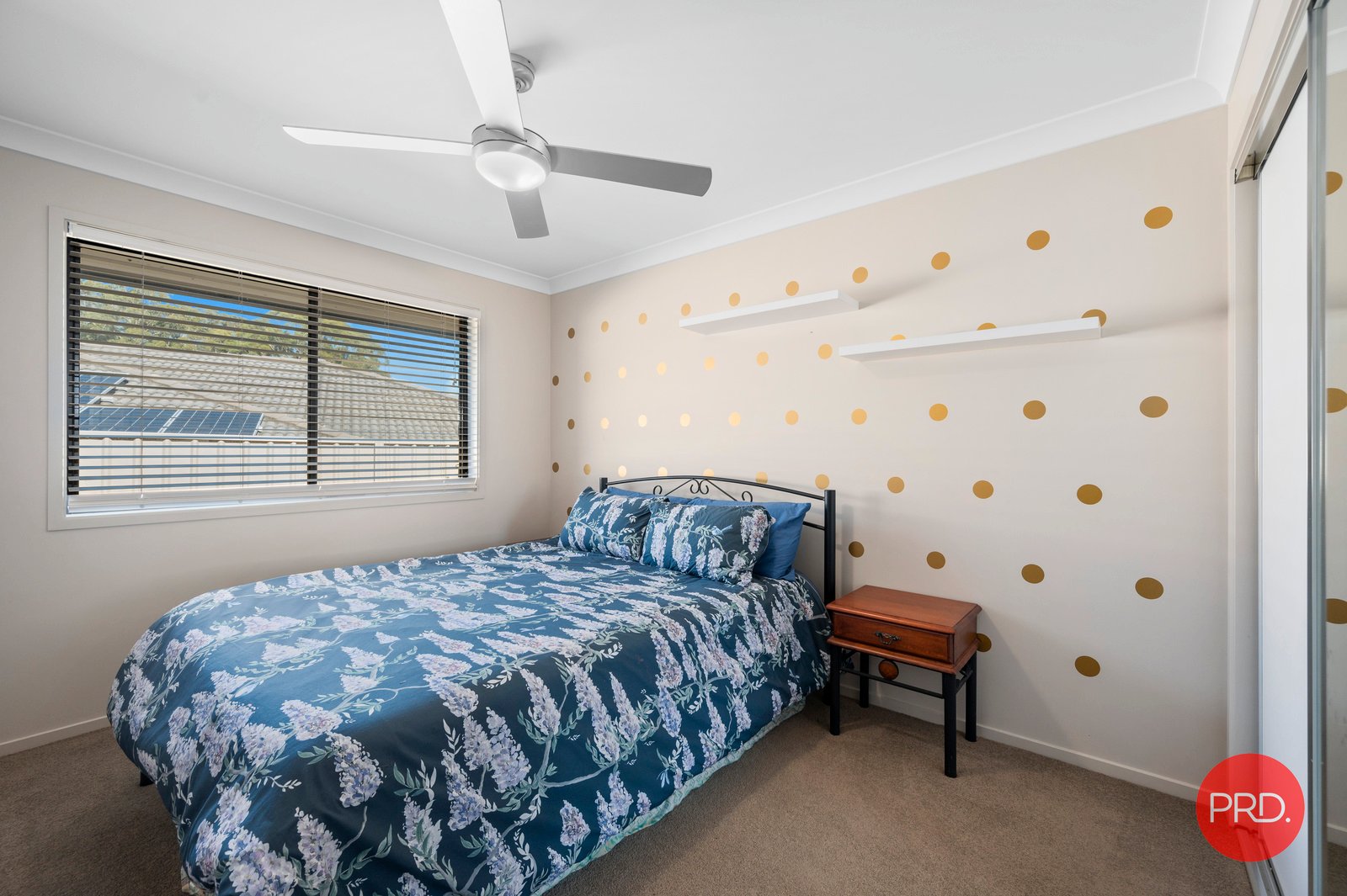 6 Berkeley Drive BONVILLE 15