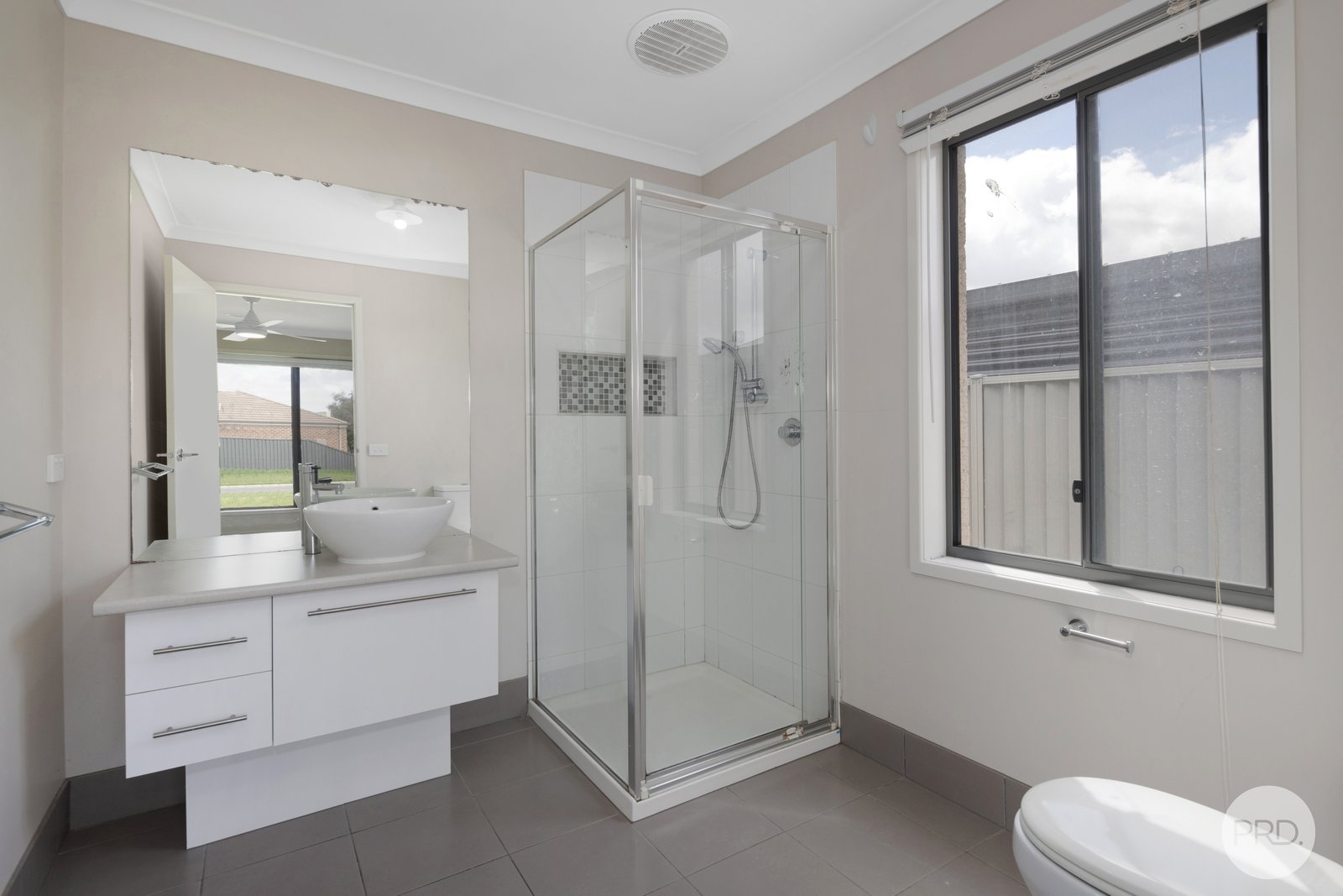 6 Bijou Close DELACOMBE 6