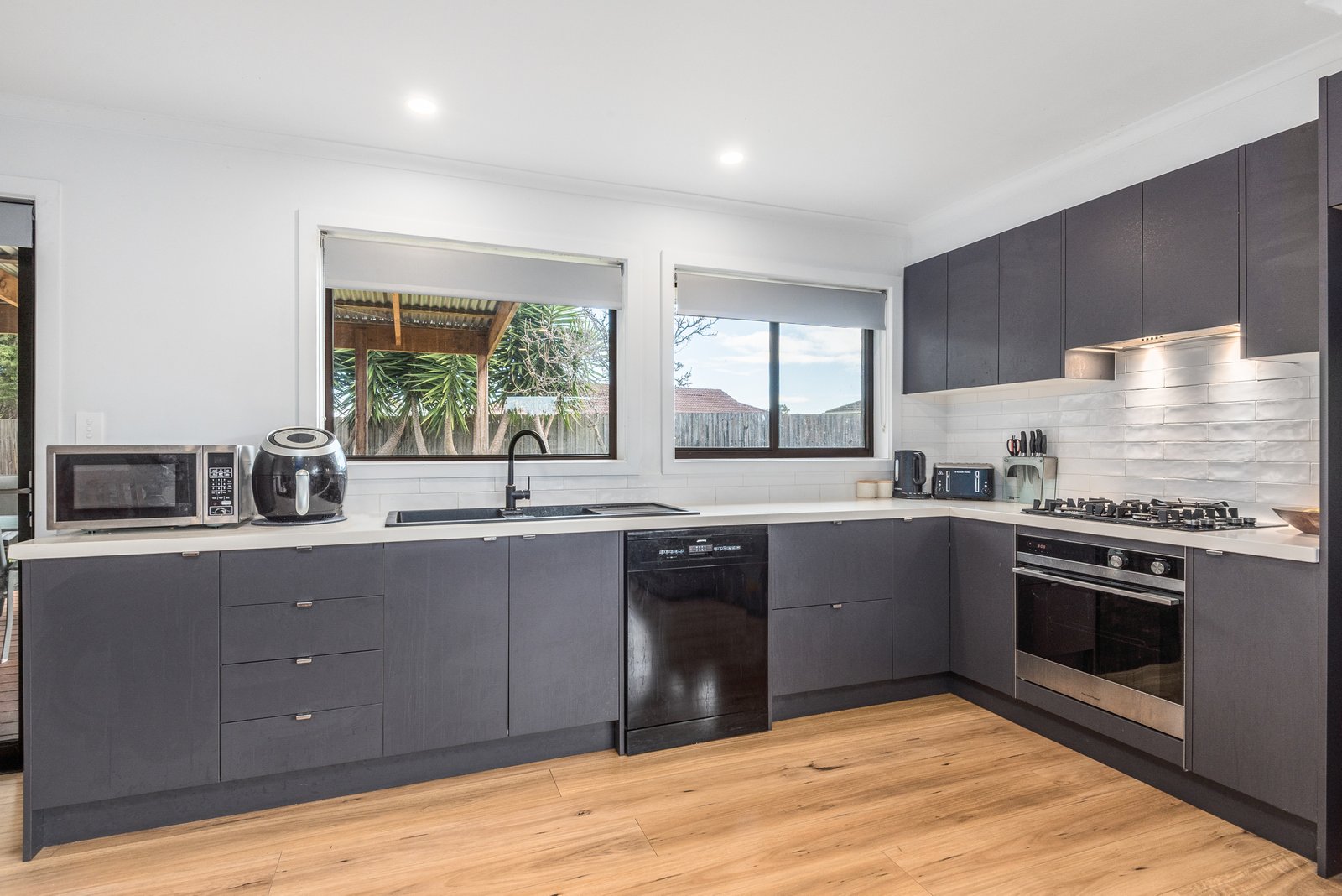 Gallery: 6 Birrilee Court