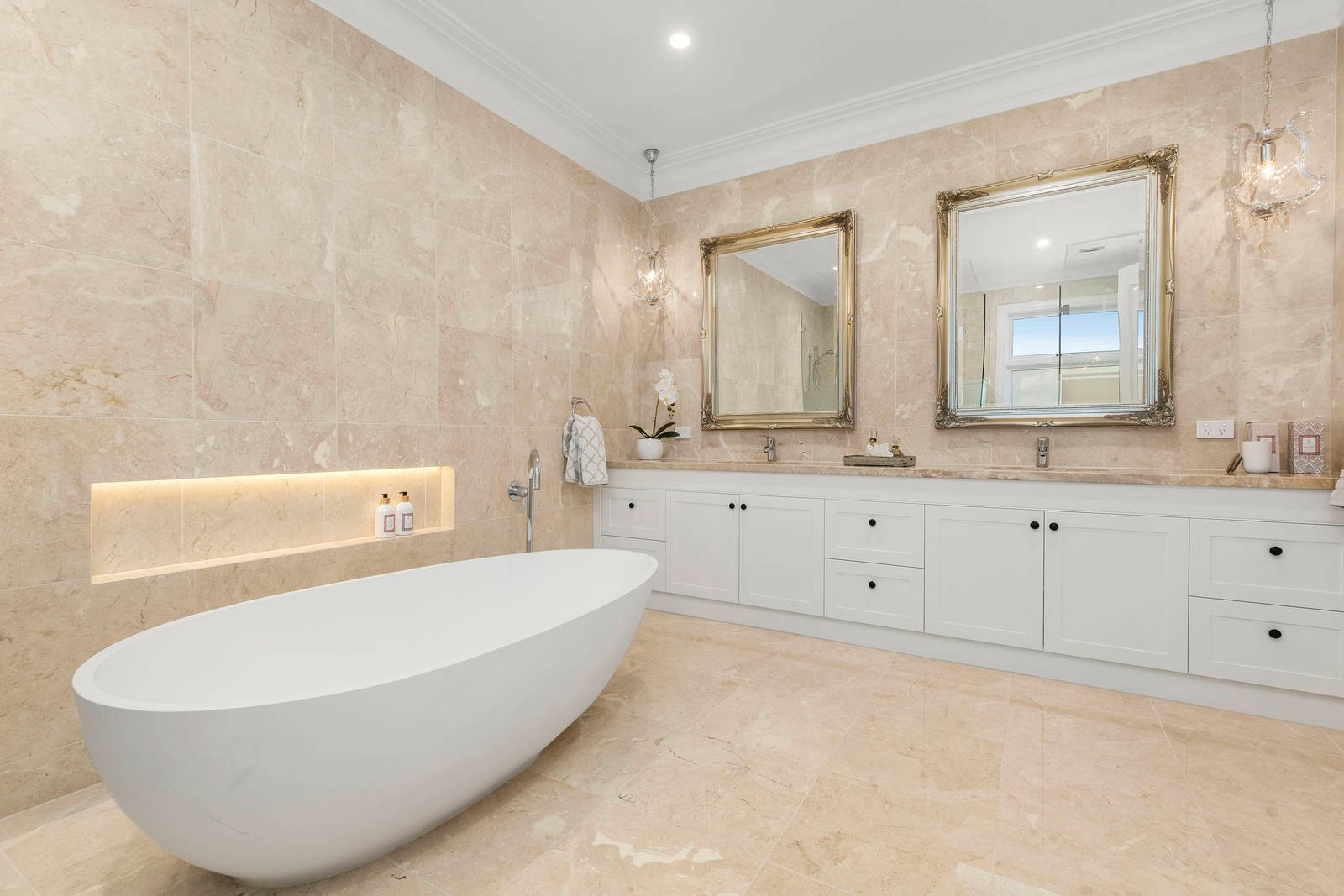 Real Estate and Property in 6 Birtles Court, Balwyn, VIC