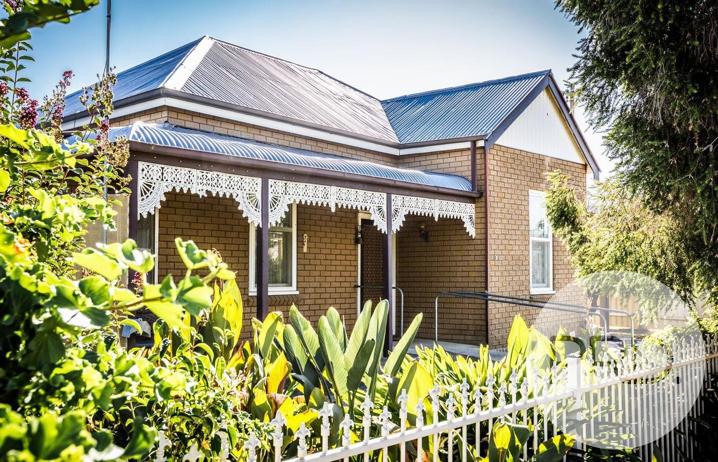 6 Black Street CULCAIRN 1