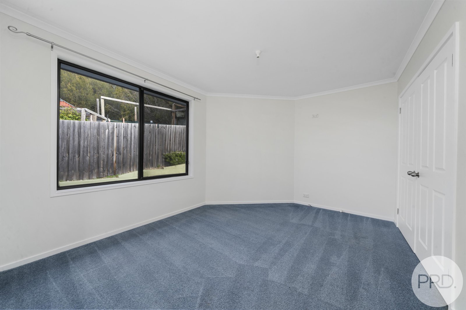 6 Blackwell Court CLAREMONT 12