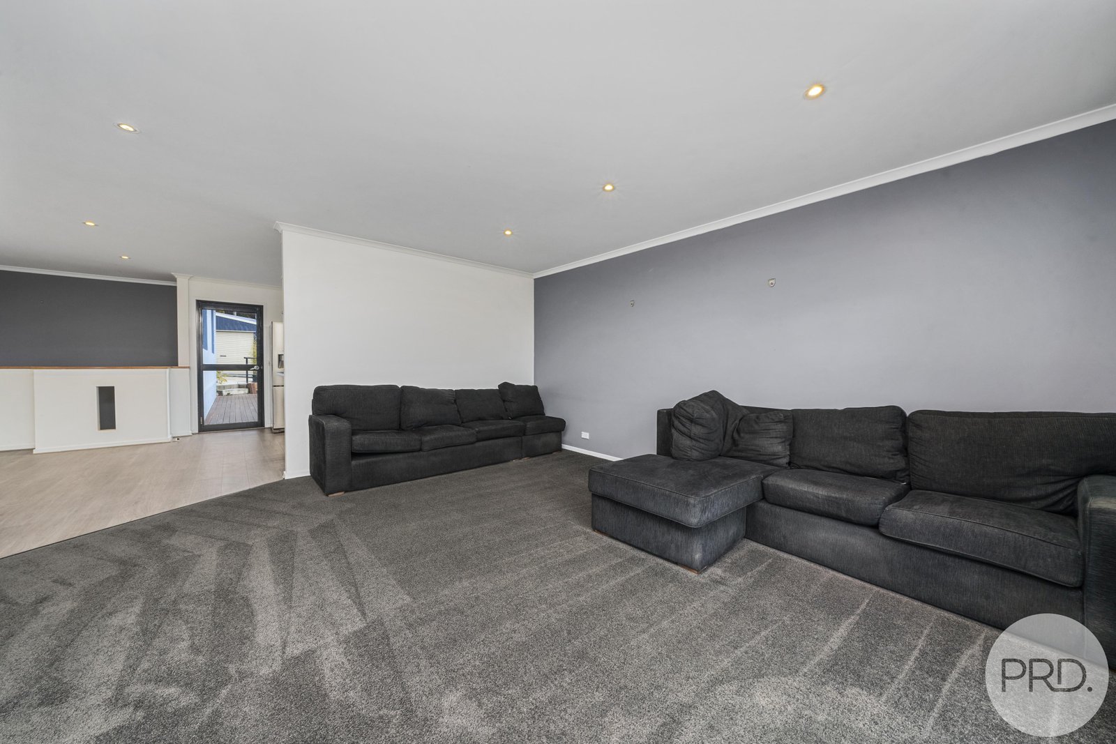 6 Blackwell Court CLAREMONT 16