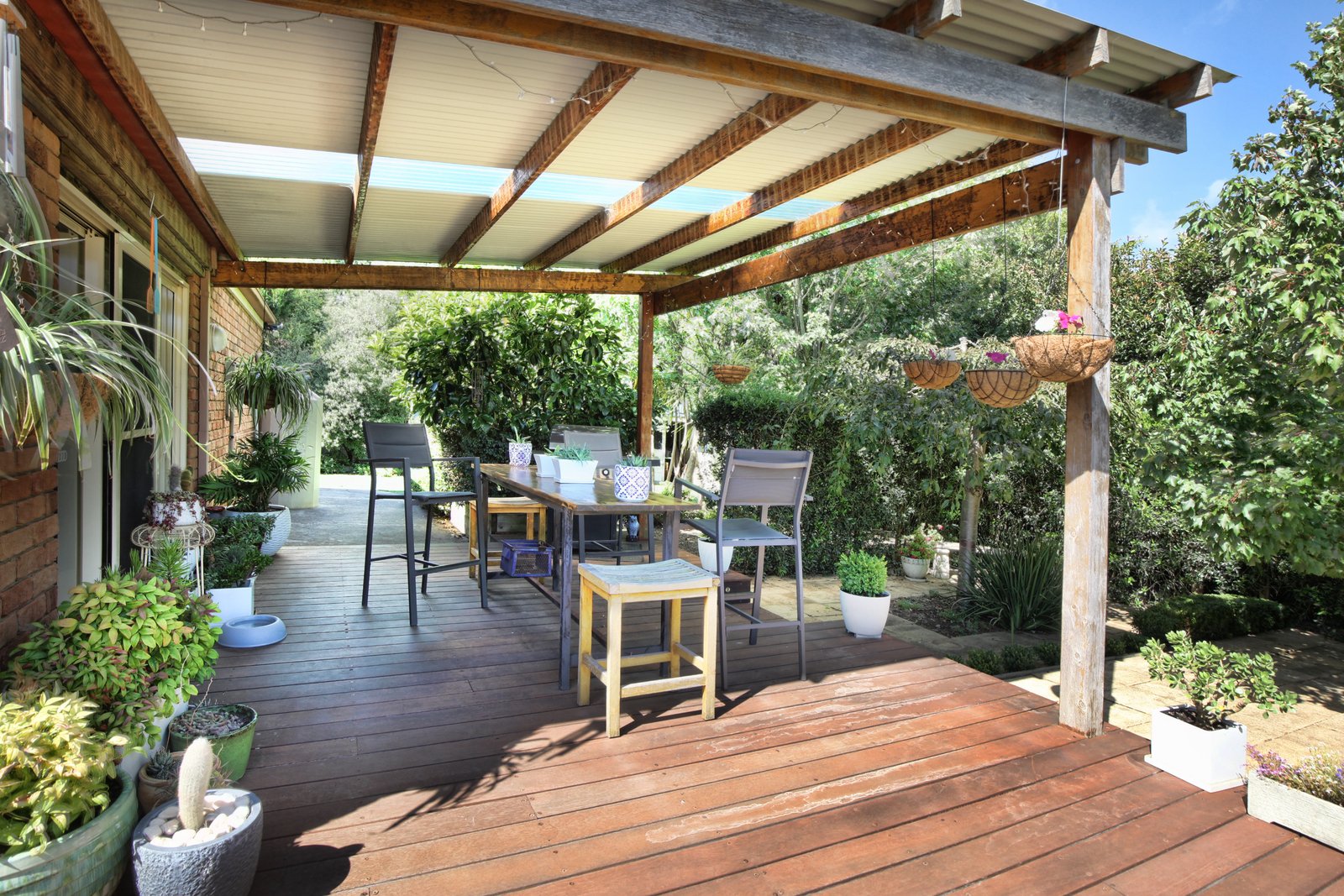 Real Estate and Property in 6 Blair Murphy Close, Kyneton, VIC