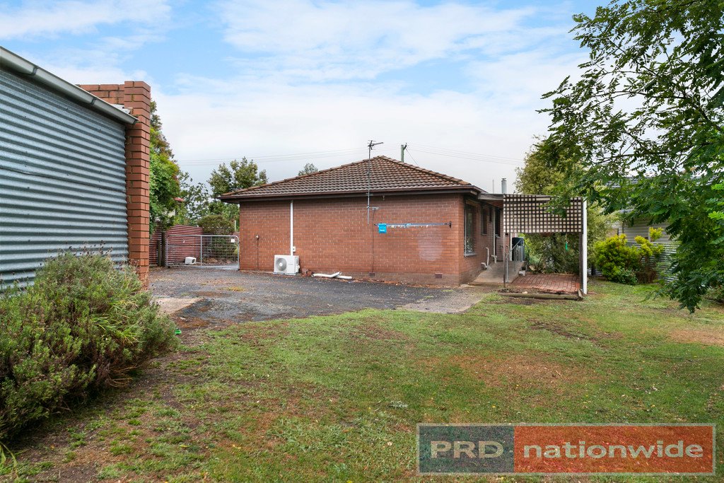 6 Blake Street SKIPTON 9