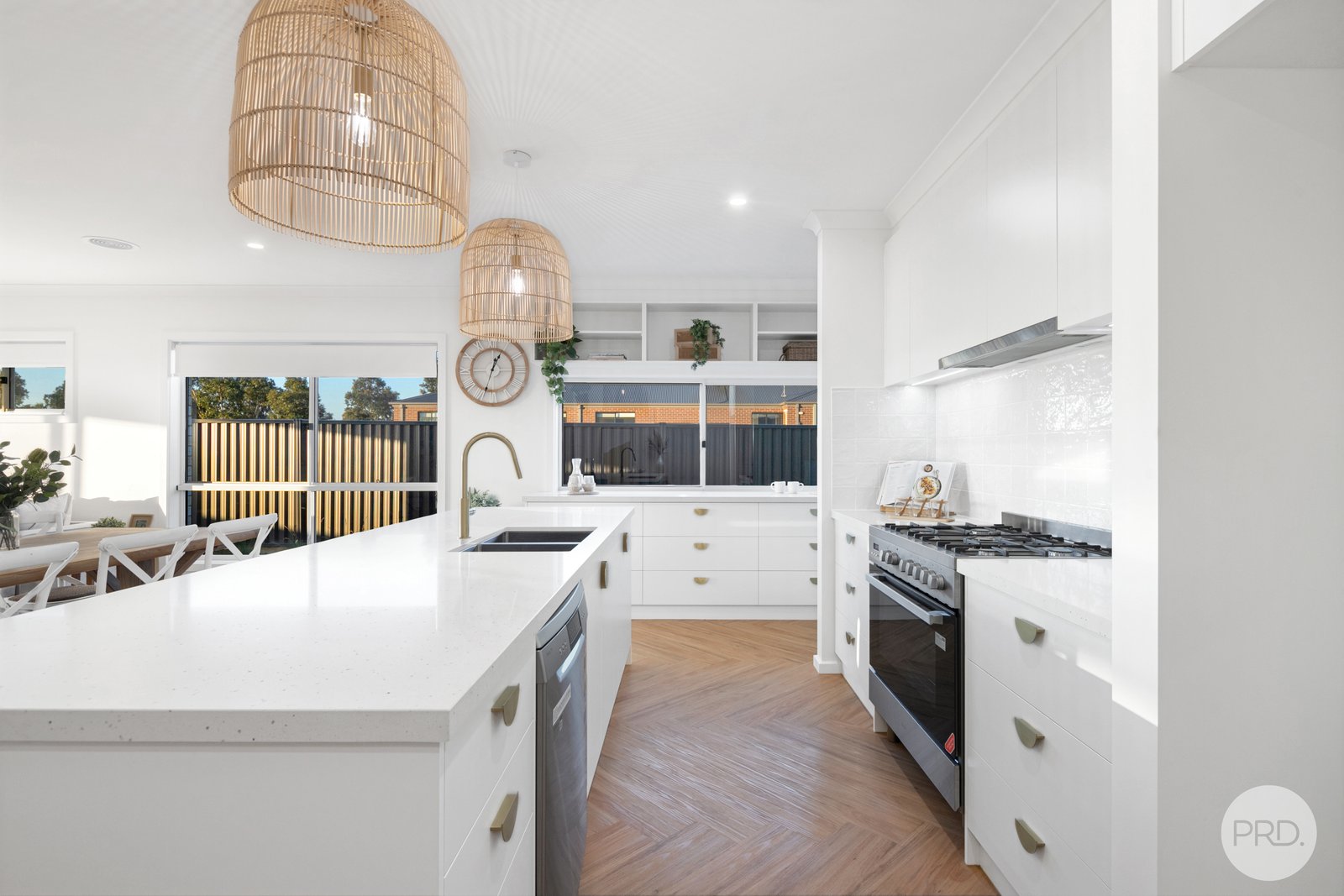 6 Blomeley Drive LUCAS 8