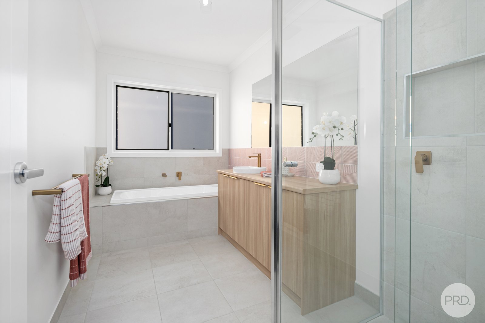 6 Blomeley Drive LUCAS 14