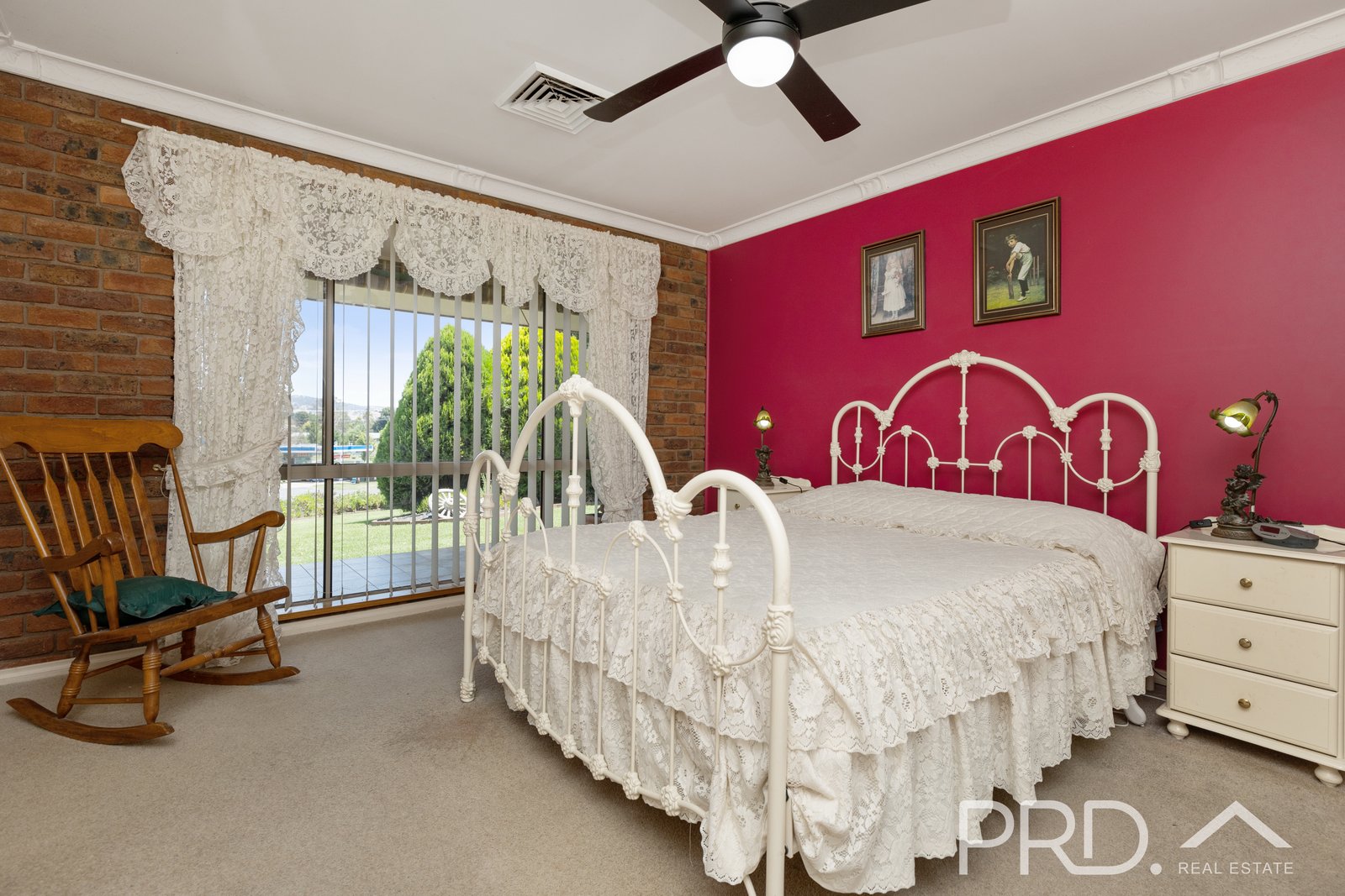 6 Blowering Road TUMUT 7