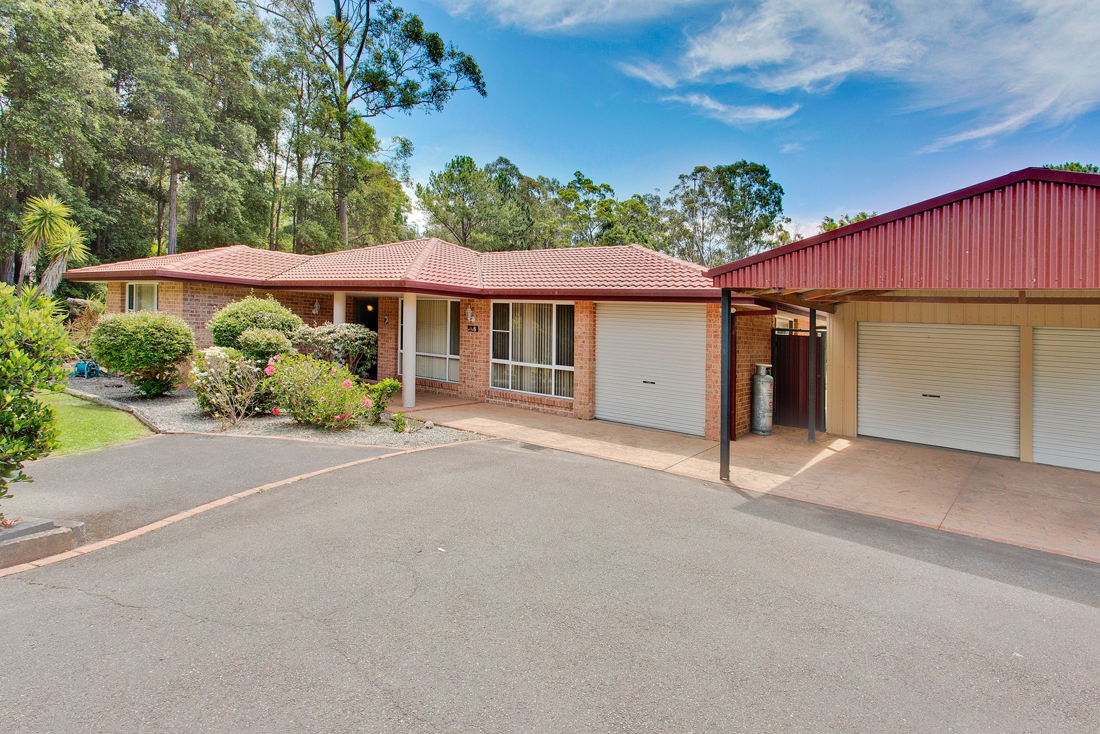 6 Blue Gum Place KEW 1