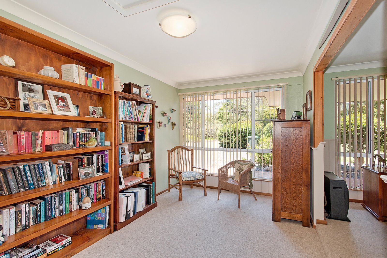 6 Blue Gum Place KEW 8