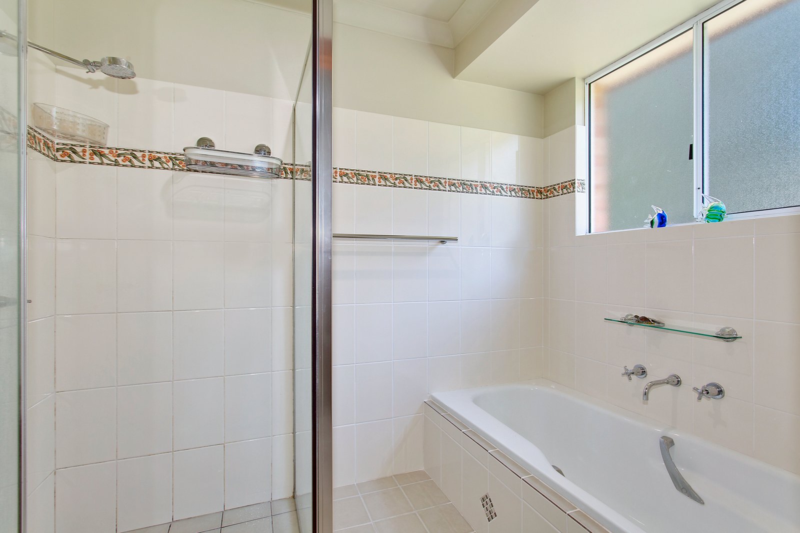 6 Blue Gum Place KEW 9