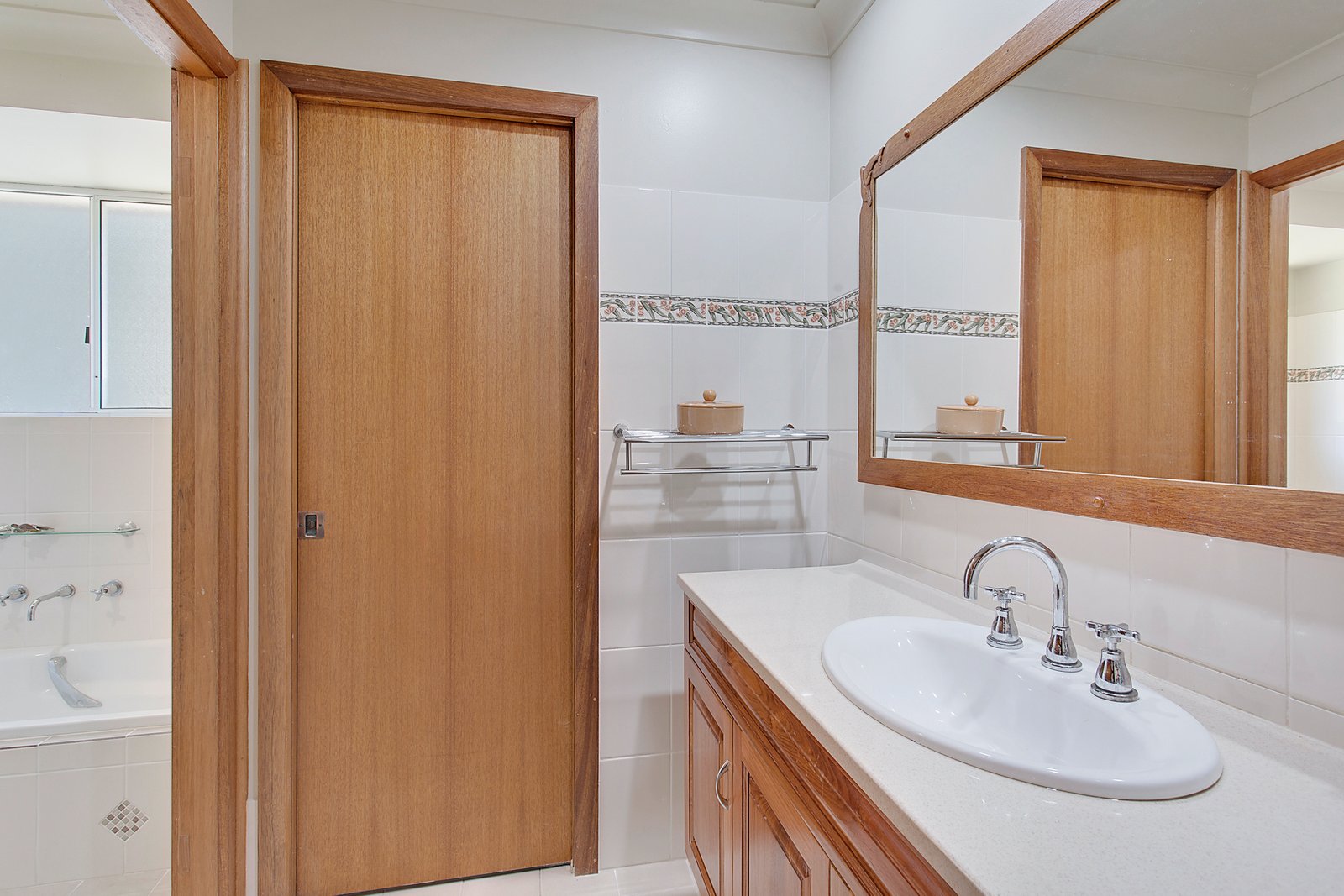 6 Blue Gum Place KEW 10