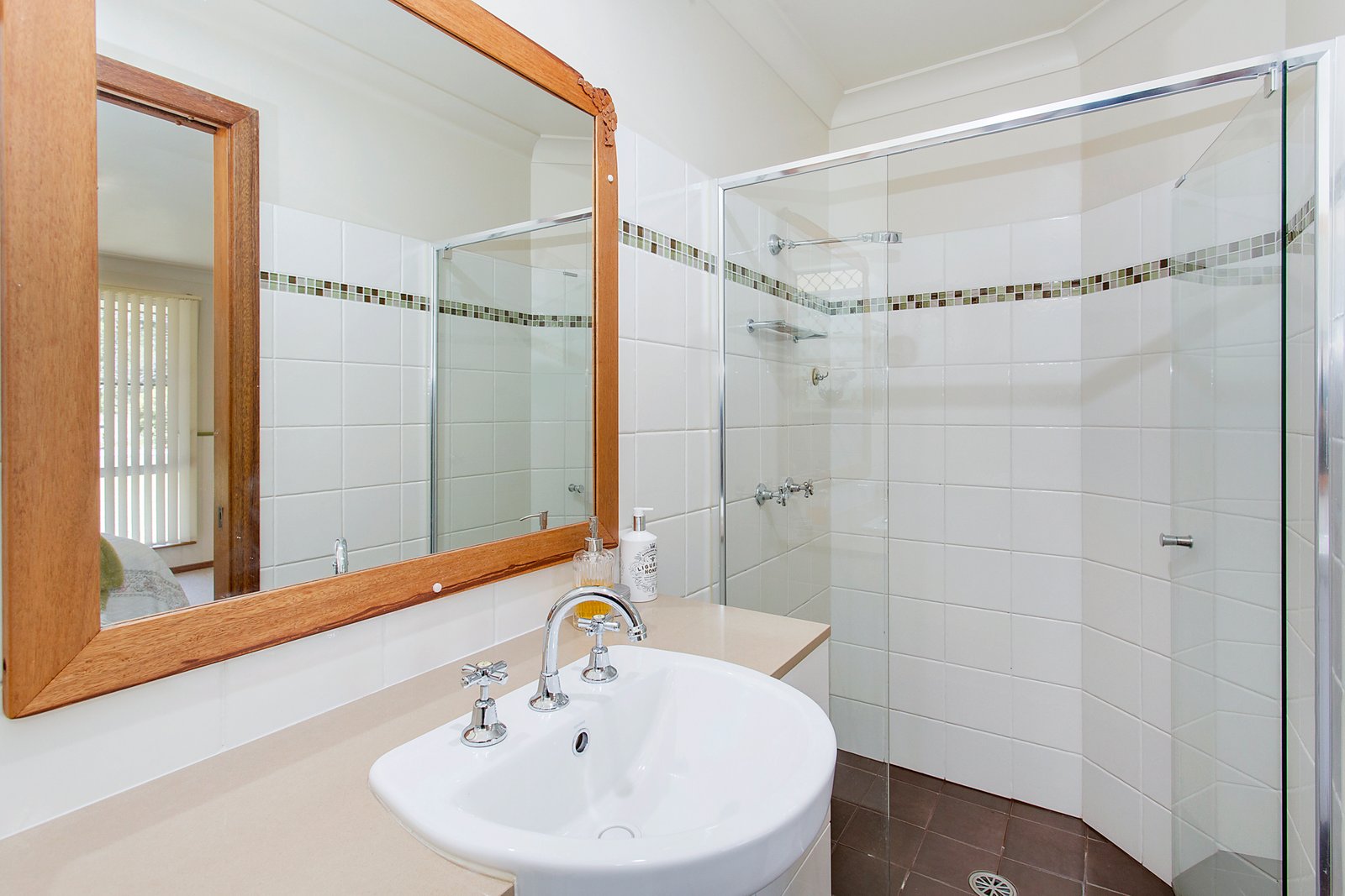 6 Blue Gum Place KEW 11