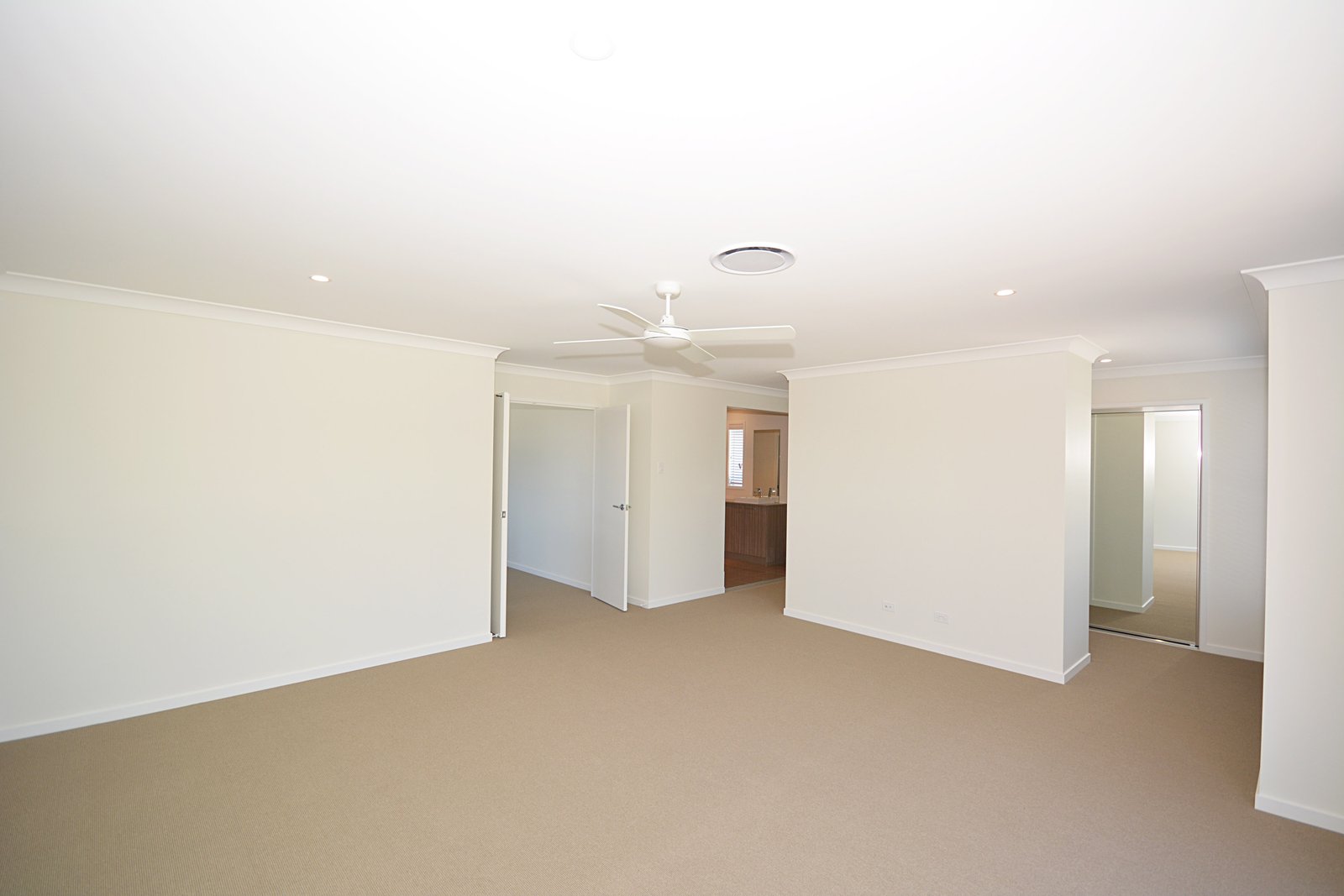 6 Blue Horizon Drive CASUARINA 14