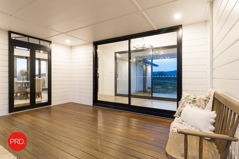 6 Bobbaduck Close MOUNT FAIRY 9